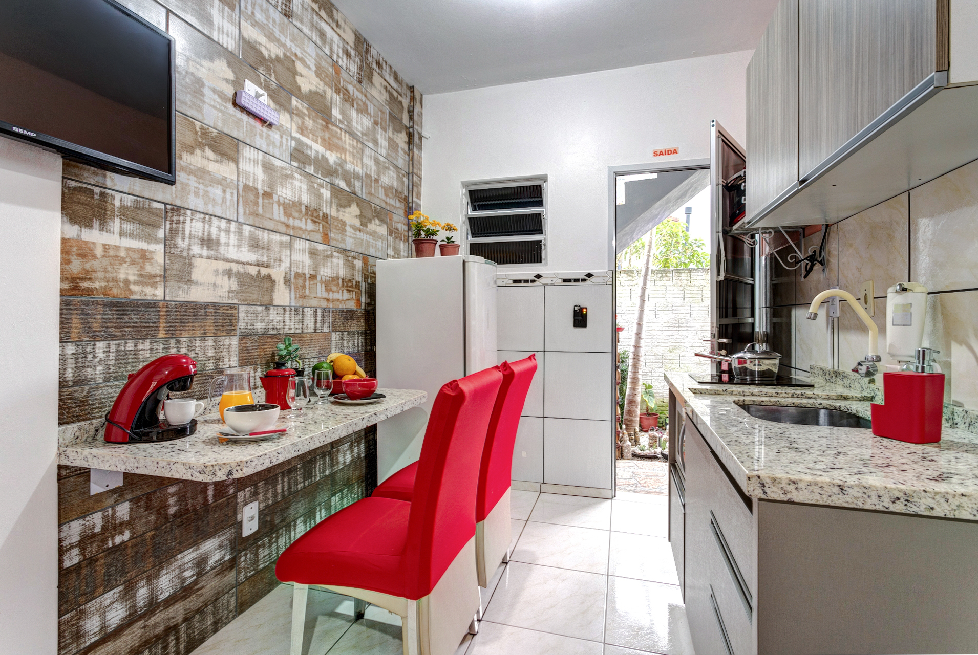 Vila Canas 1 - air cond kitchen wi-fi TV vaga carro