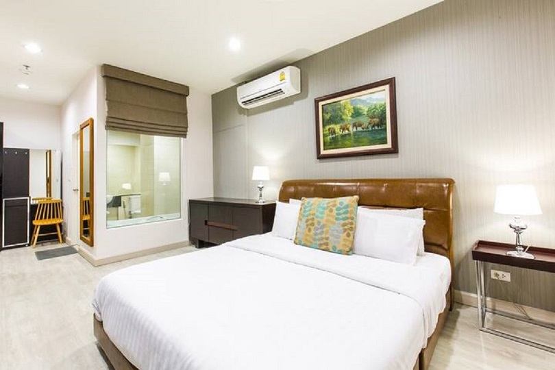 Duplex Riverview, 500 m. from IconSiam in Khlong San, Bangkok