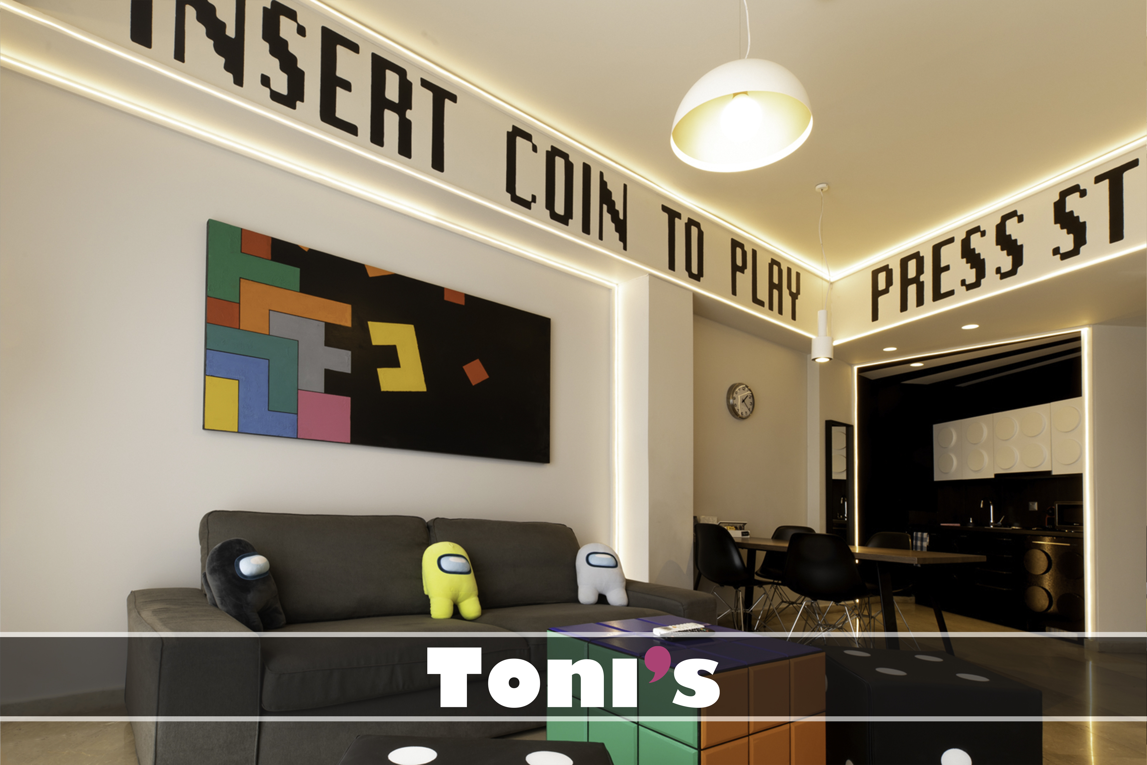 Toni's - 1BD Retro Style home in City Center