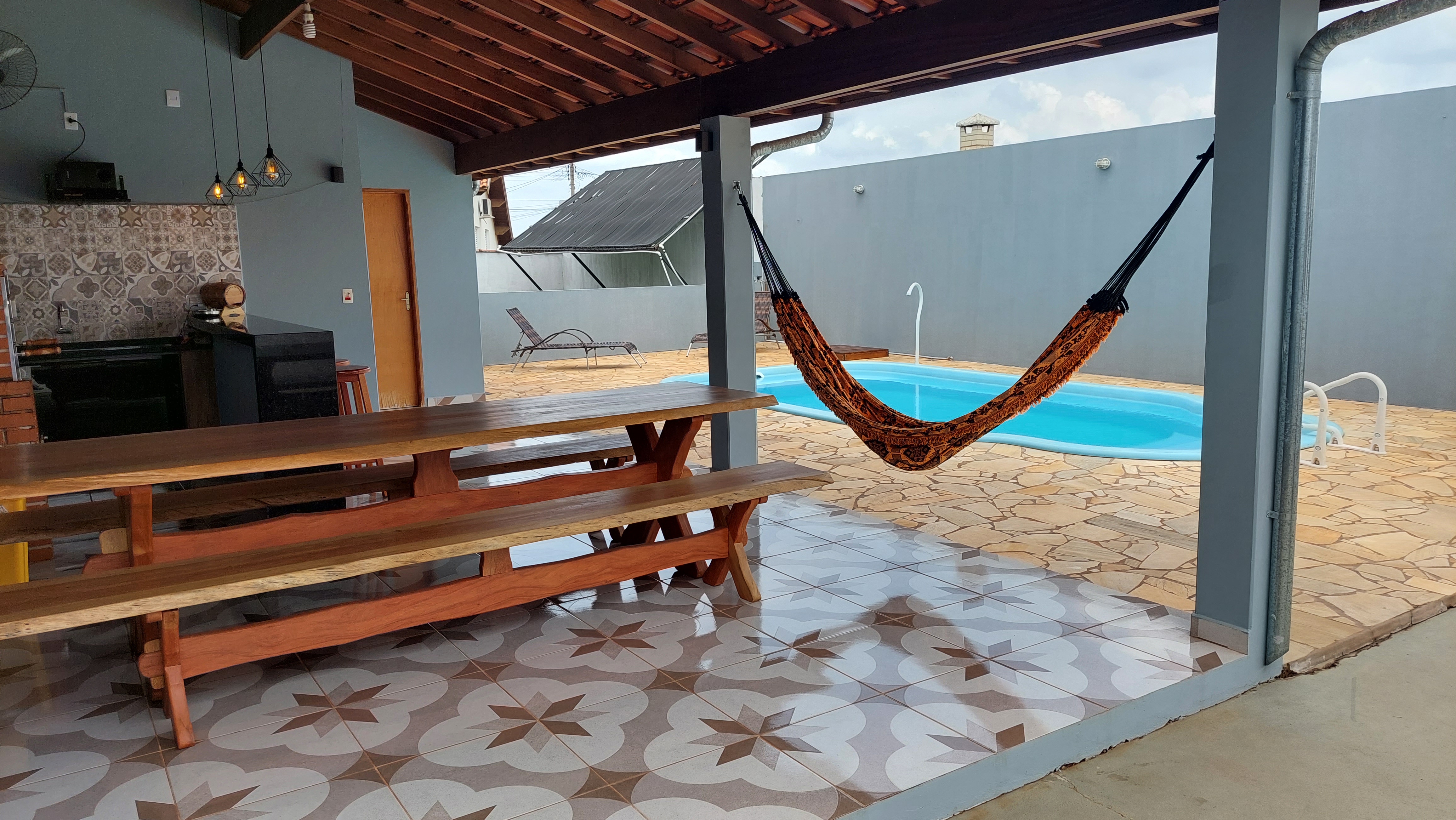 Home for Season in Brotas-SP with pool and WiFi