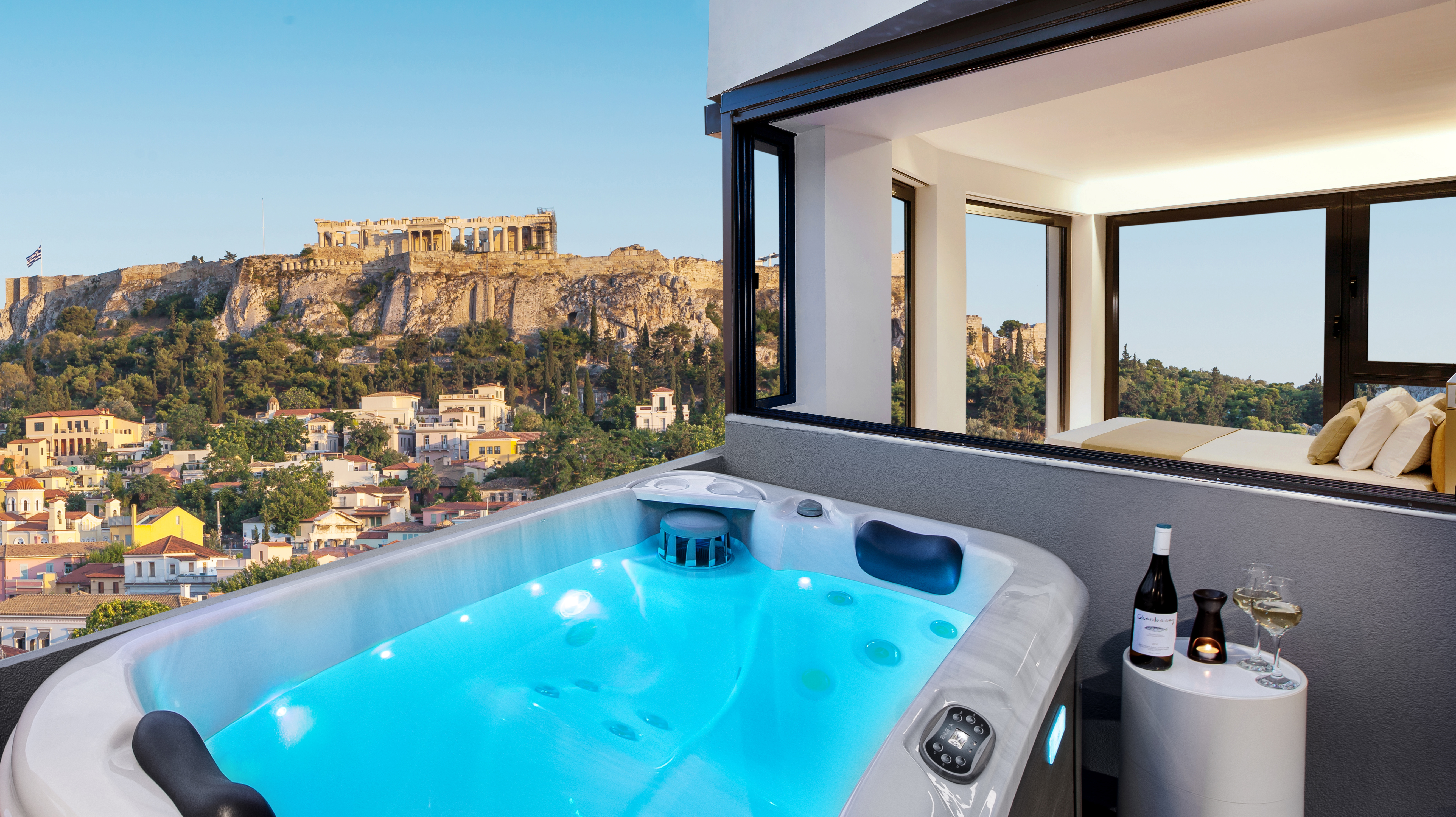 Athens AVATON - Acropolis Suite with Jacuzzi