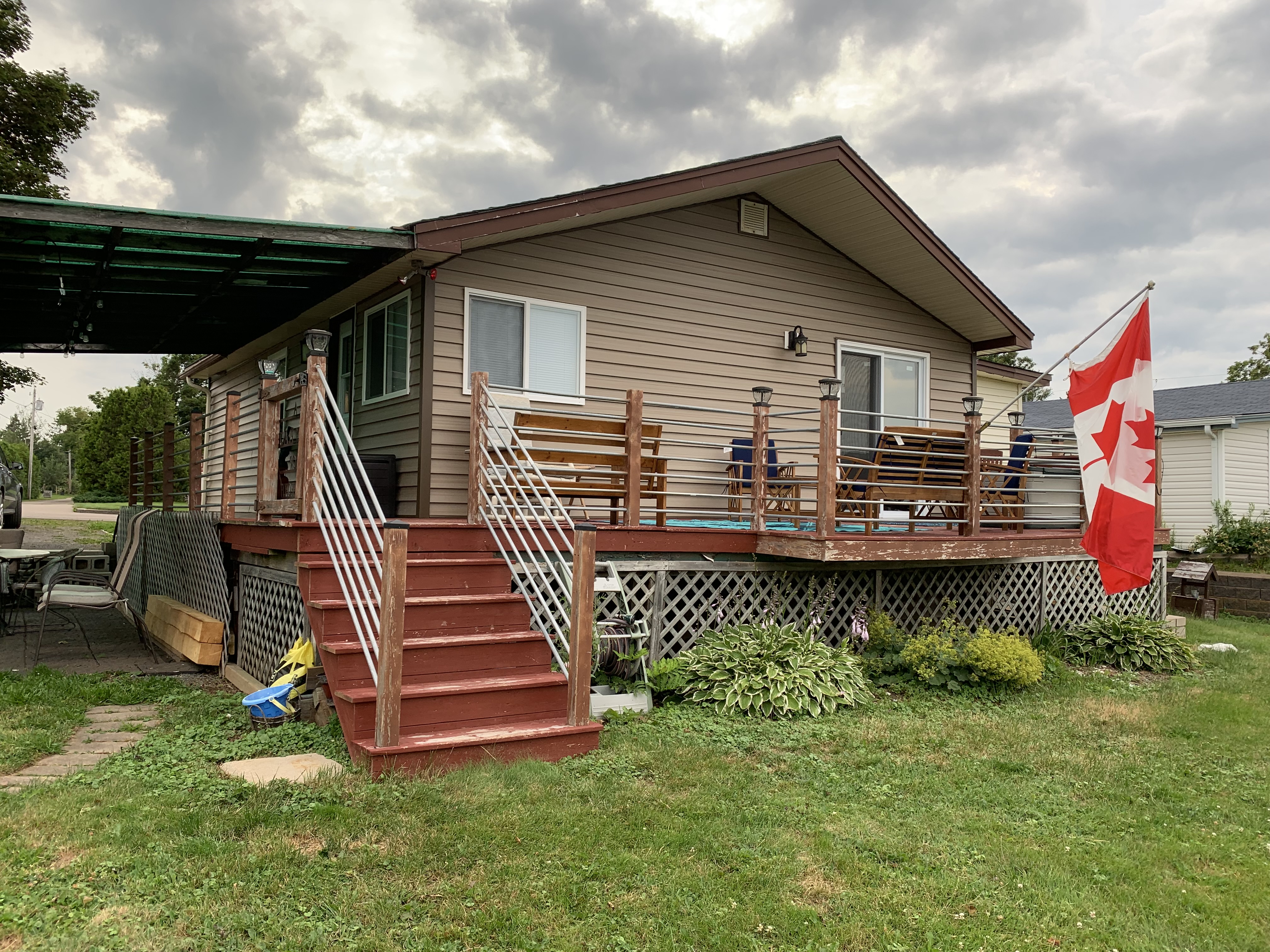 Sunshine Retreat in Dundas, New Brunswick