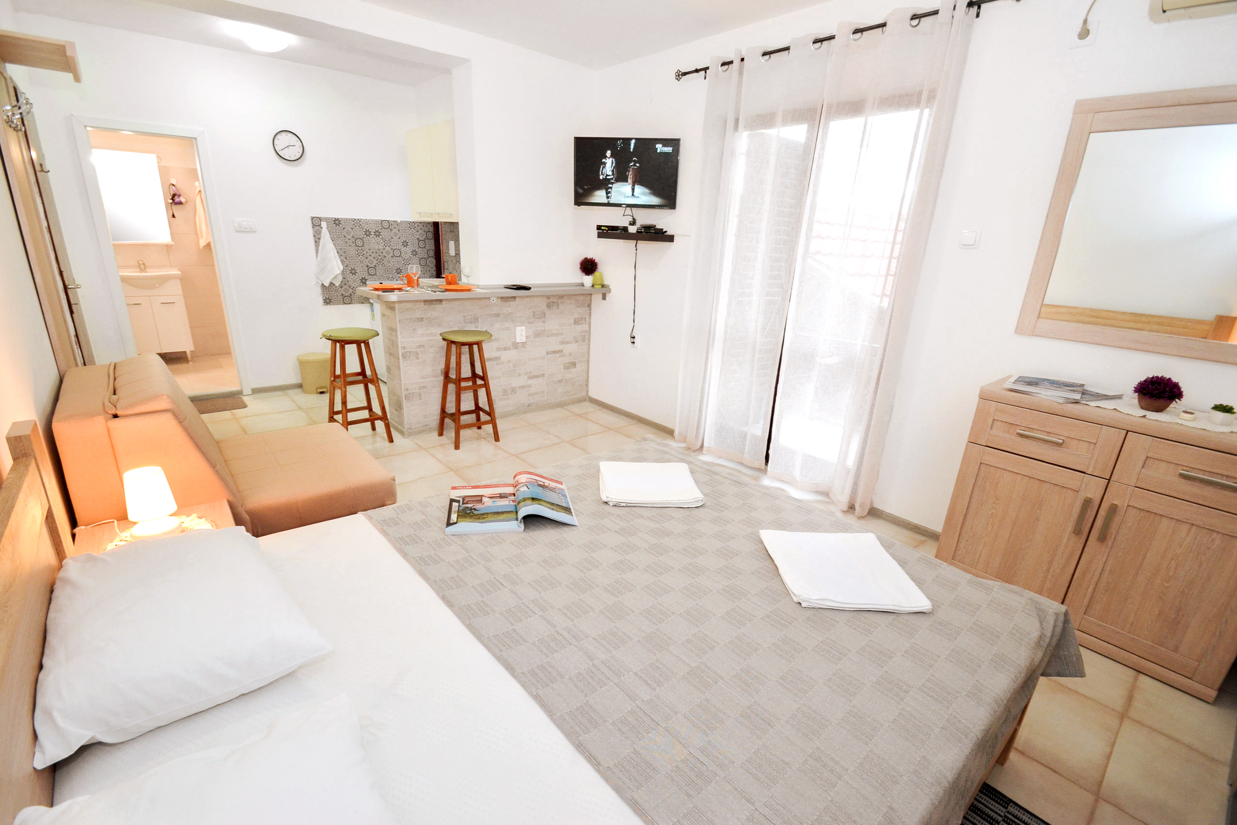 Apartment Risan center 3 with terrace and seaview