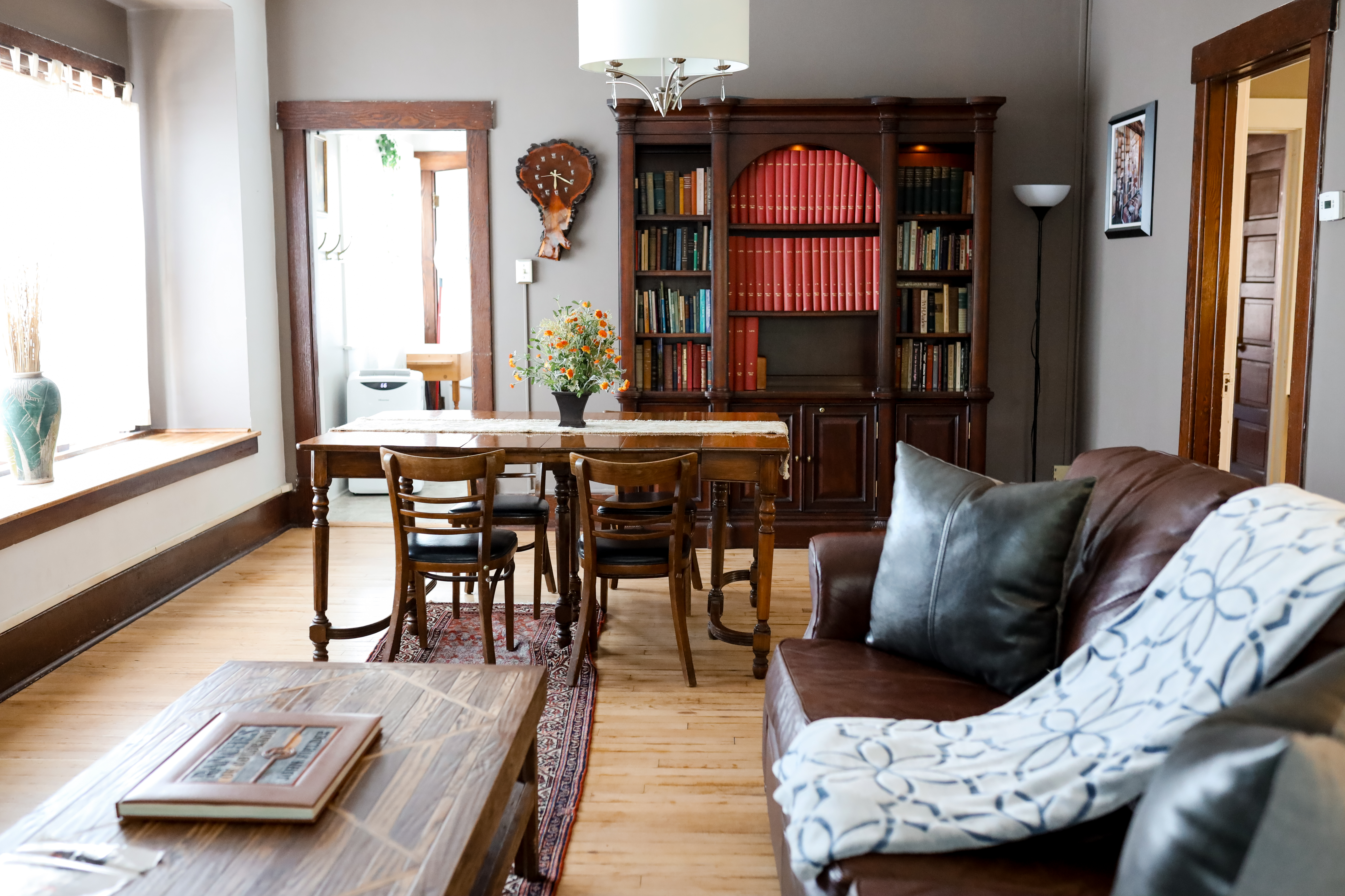 The Bungalow Downtown - Walk to Main Street! in Bozeman, Bozeman