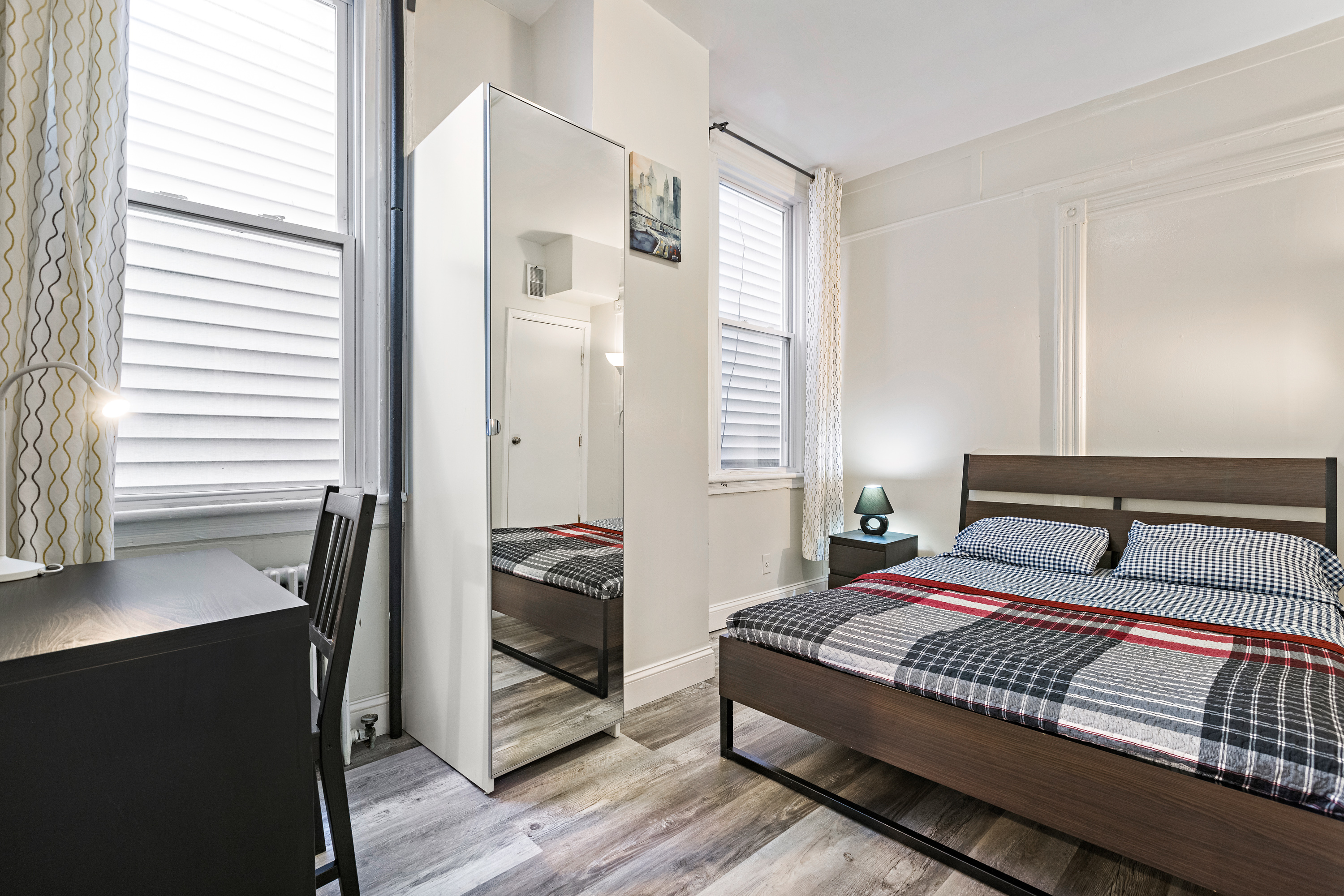 160 "2F" Private room right by NYC & DownT JC/WIFI in Ward D (councilmember Michael Yun), Jersey City