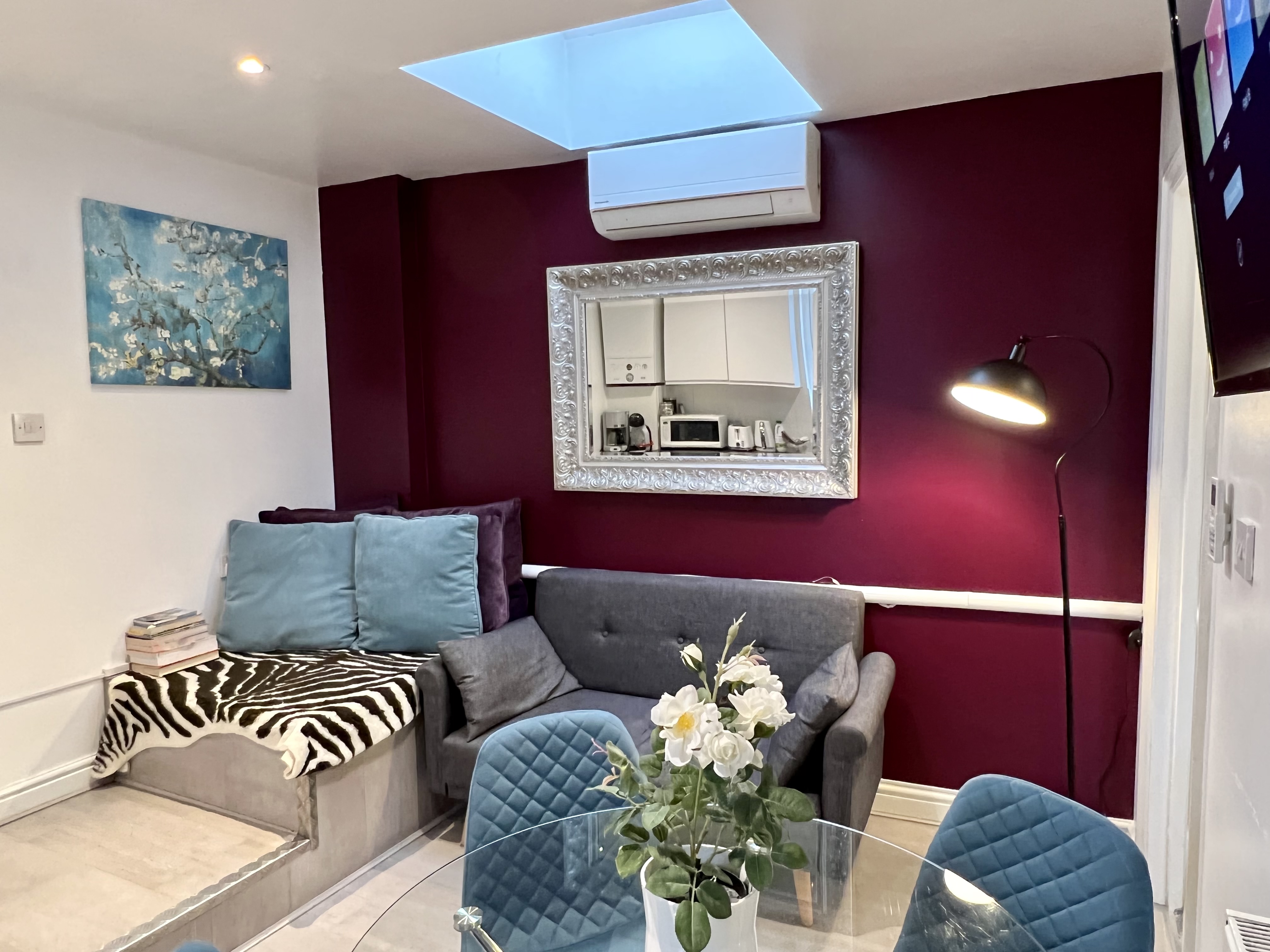 Central cozy 2 beds apartment near London Bridge
