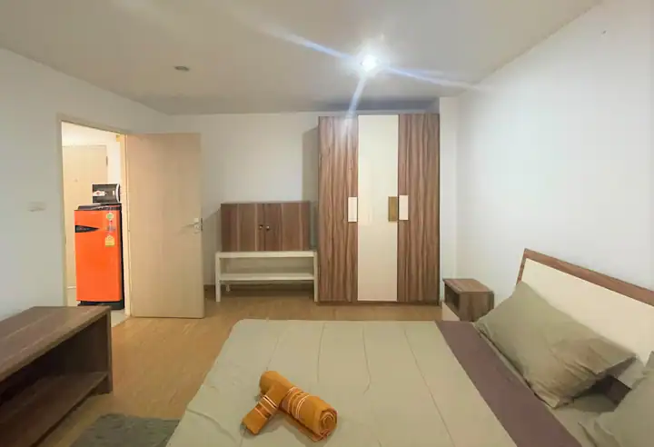 A08:Two Bedroom connecting Apartment in Suanluang, Bangkok