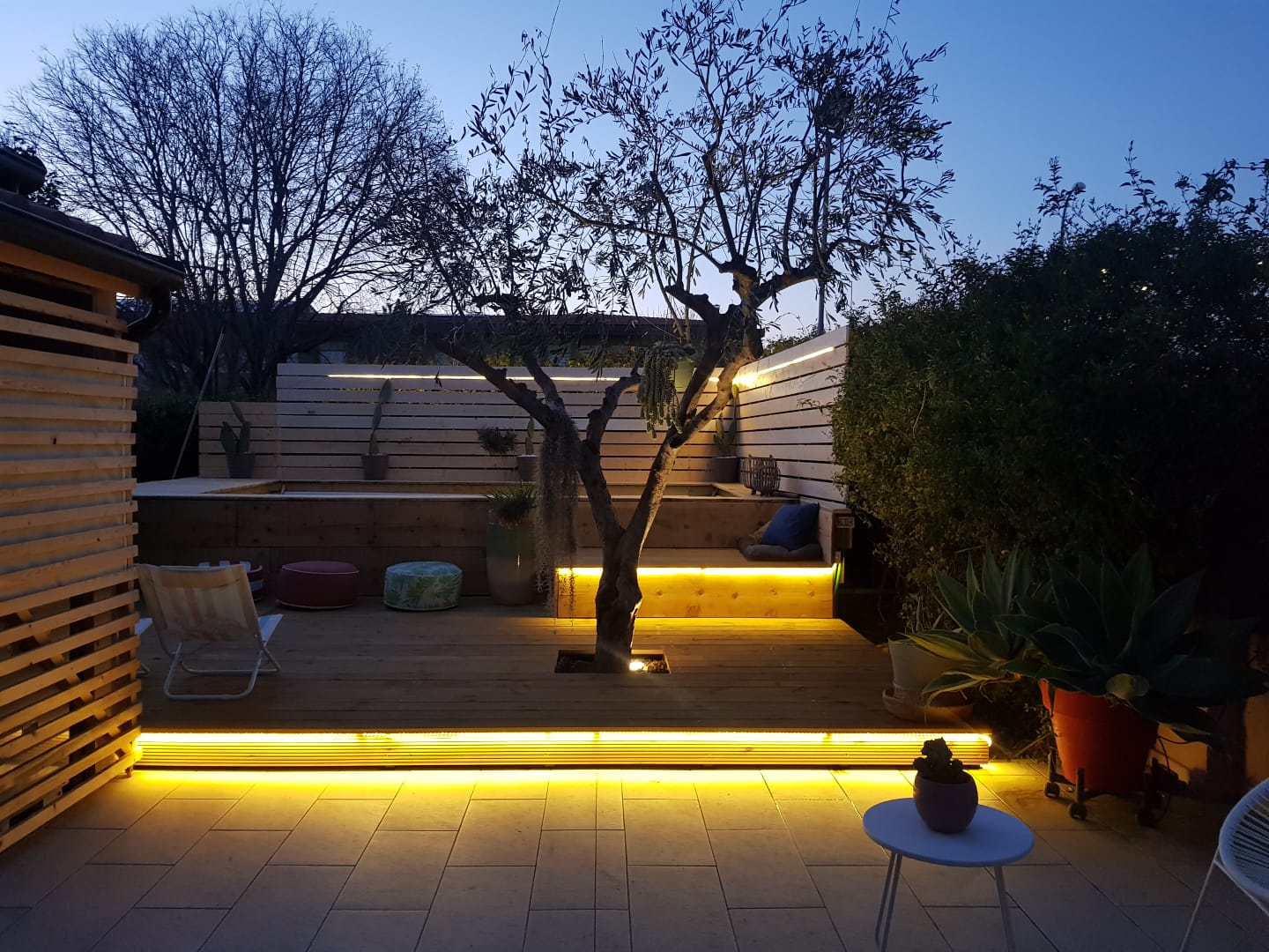 Family House with swim pool