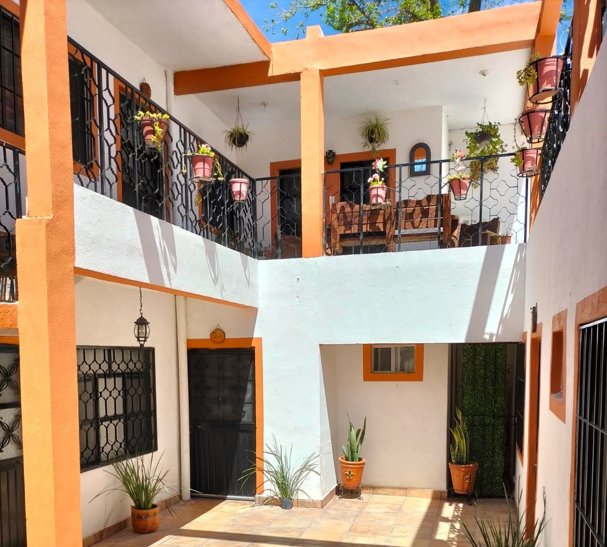 CASA CAMILIAS