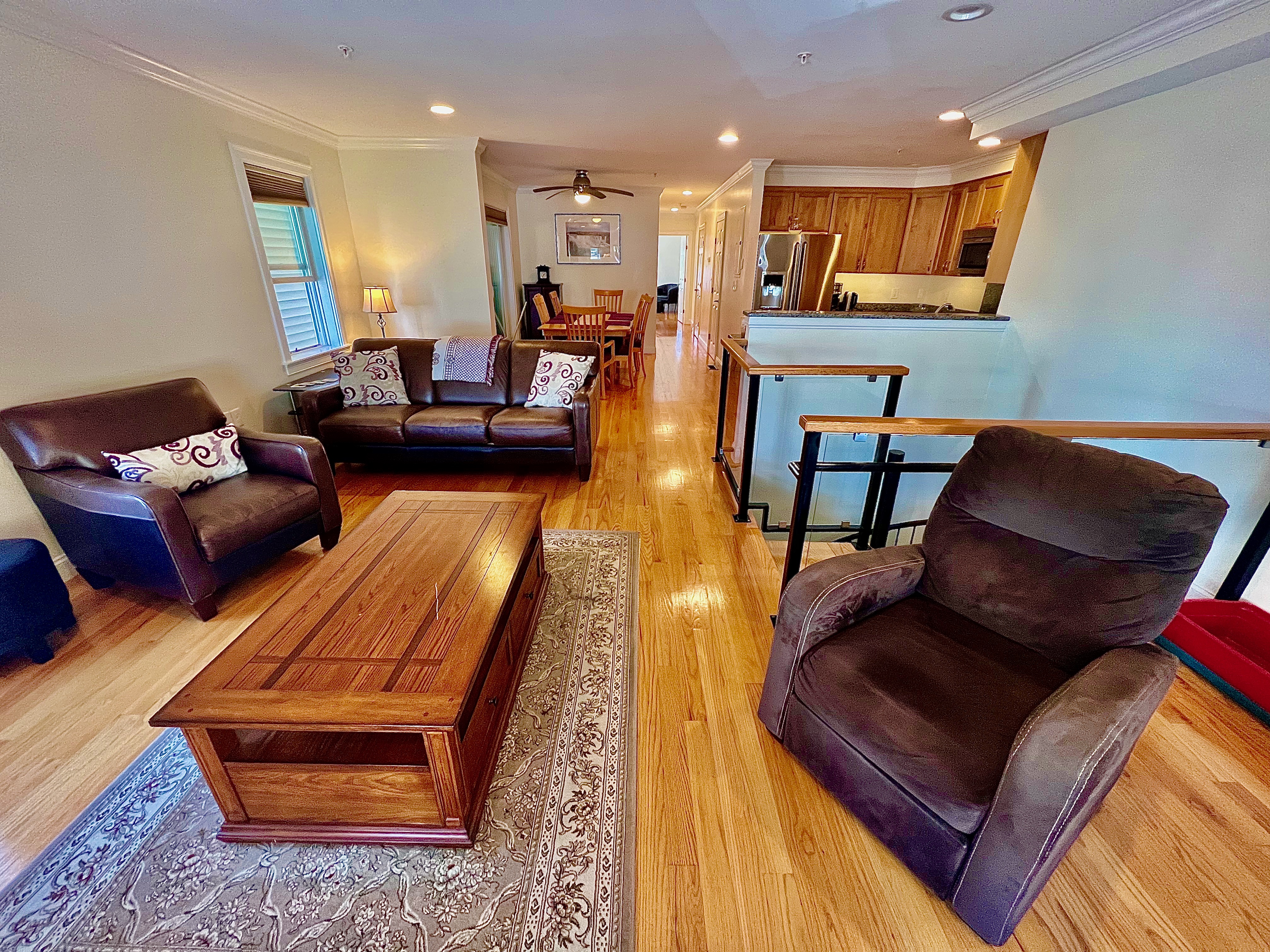 Beautiful, spacious South Boston Condo, Near T