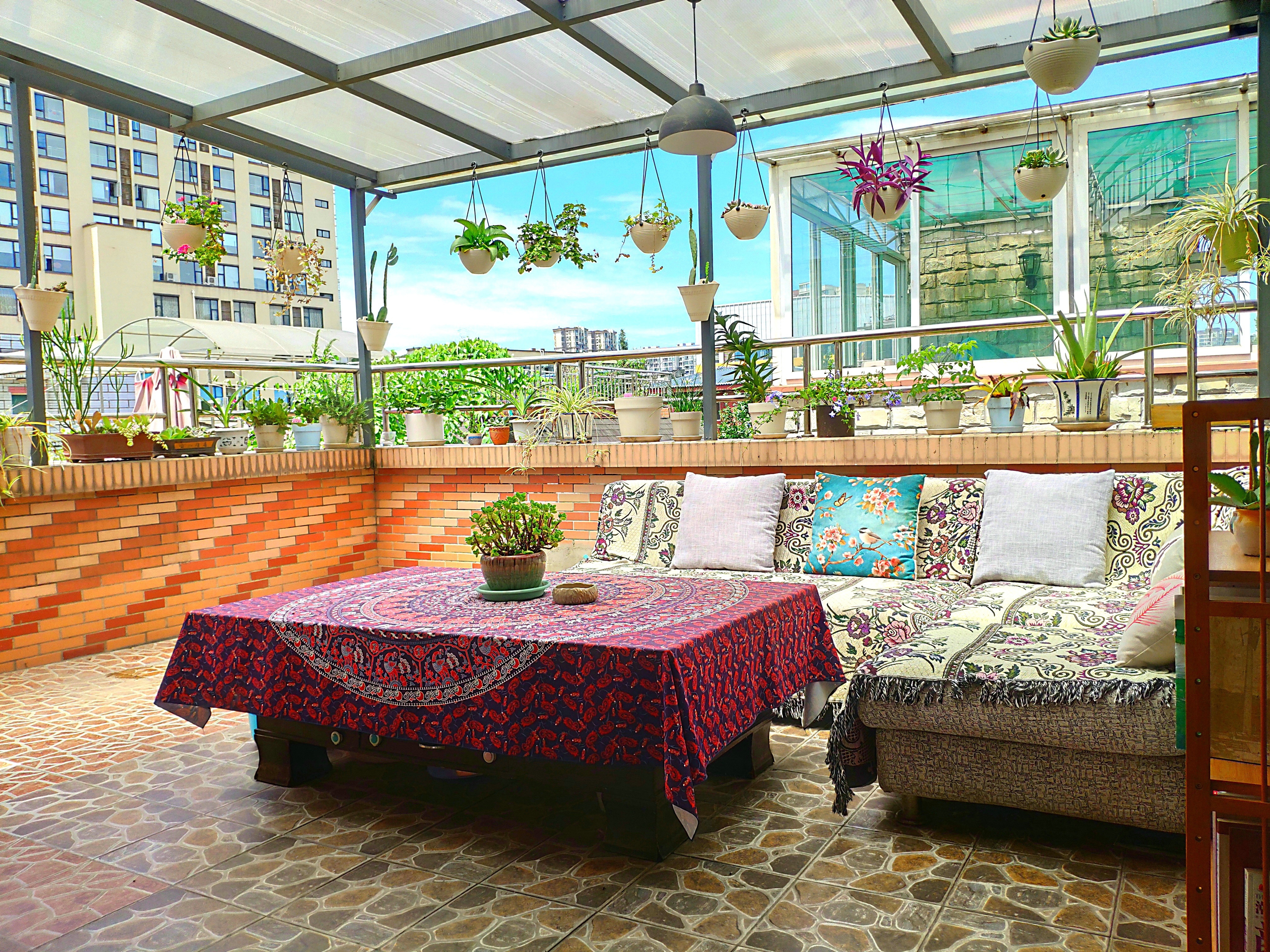 醇熟老社区近地铁独墅陶艺绘画鲜泡香草茶真民宿 绯谜 俏山花墅 特价不含空调费 Villas For Rent In Chengdu Sichuan China