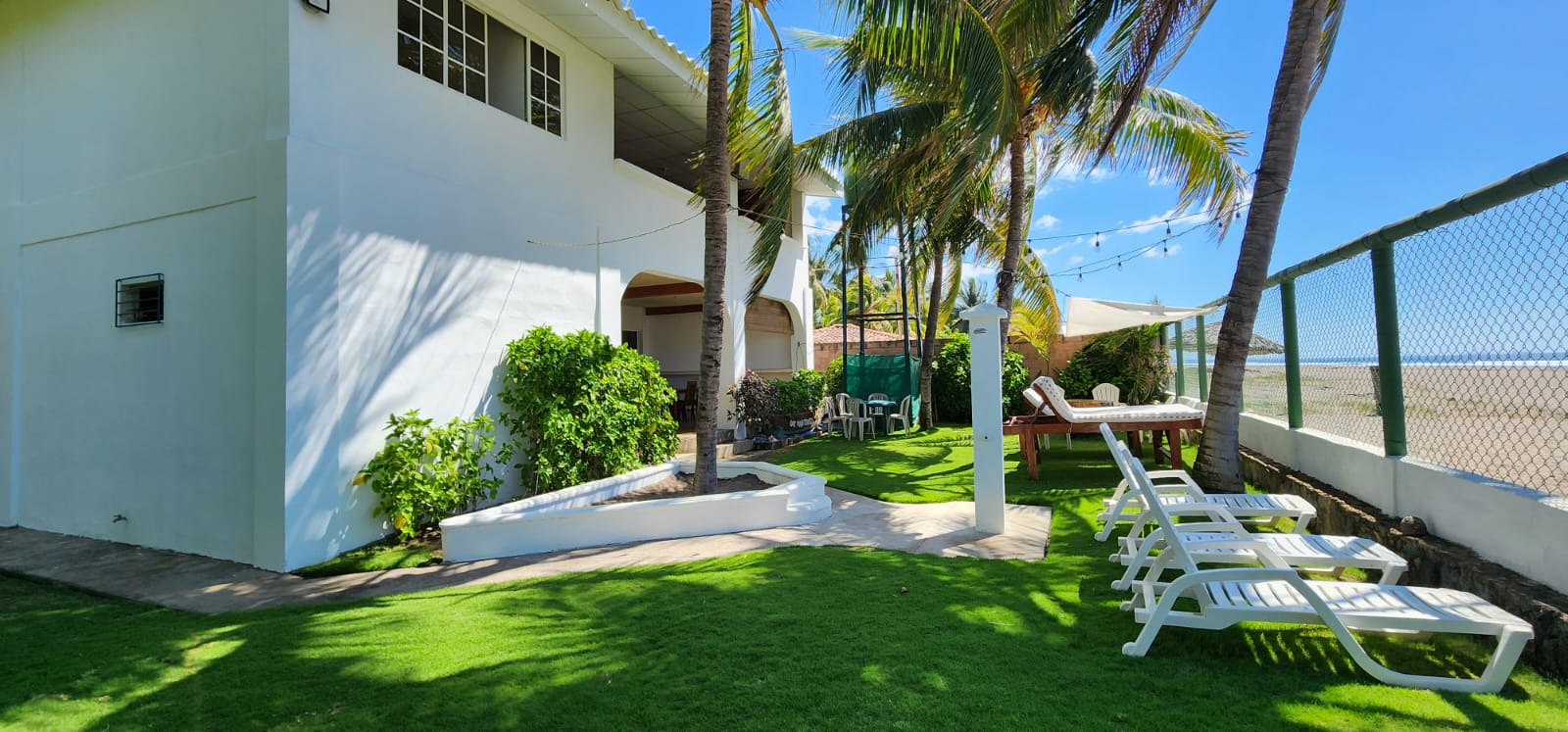 CASA DE PLAYA LOS MARTINEZ