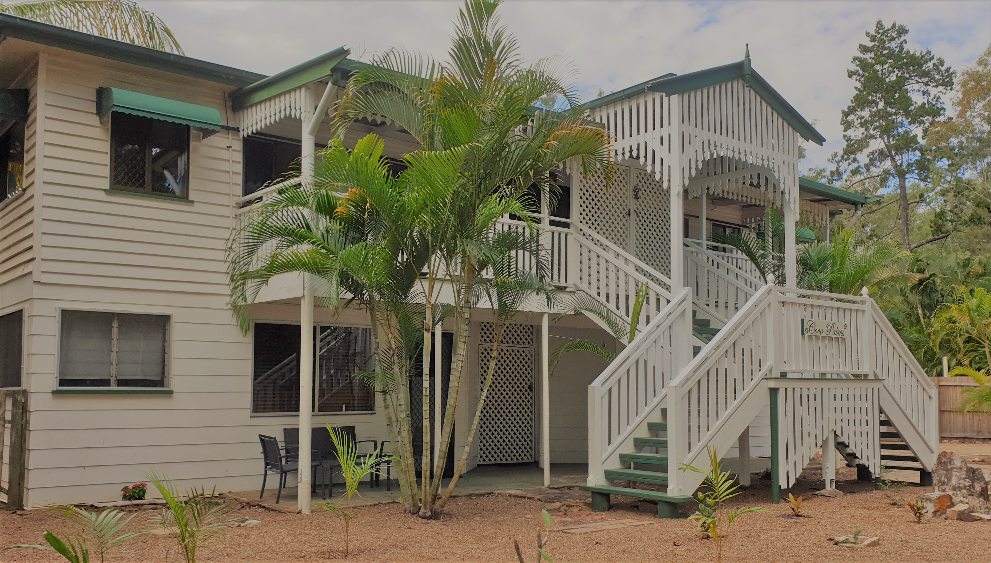 Aloha Apartment Coco Palms Coastal Retreat Toogoom Apartments For Rent In Toogoom Queensland Australia