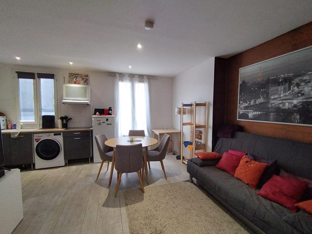 Appartement Tendance proche du Marais in Hôtel-de-Ville, Paris