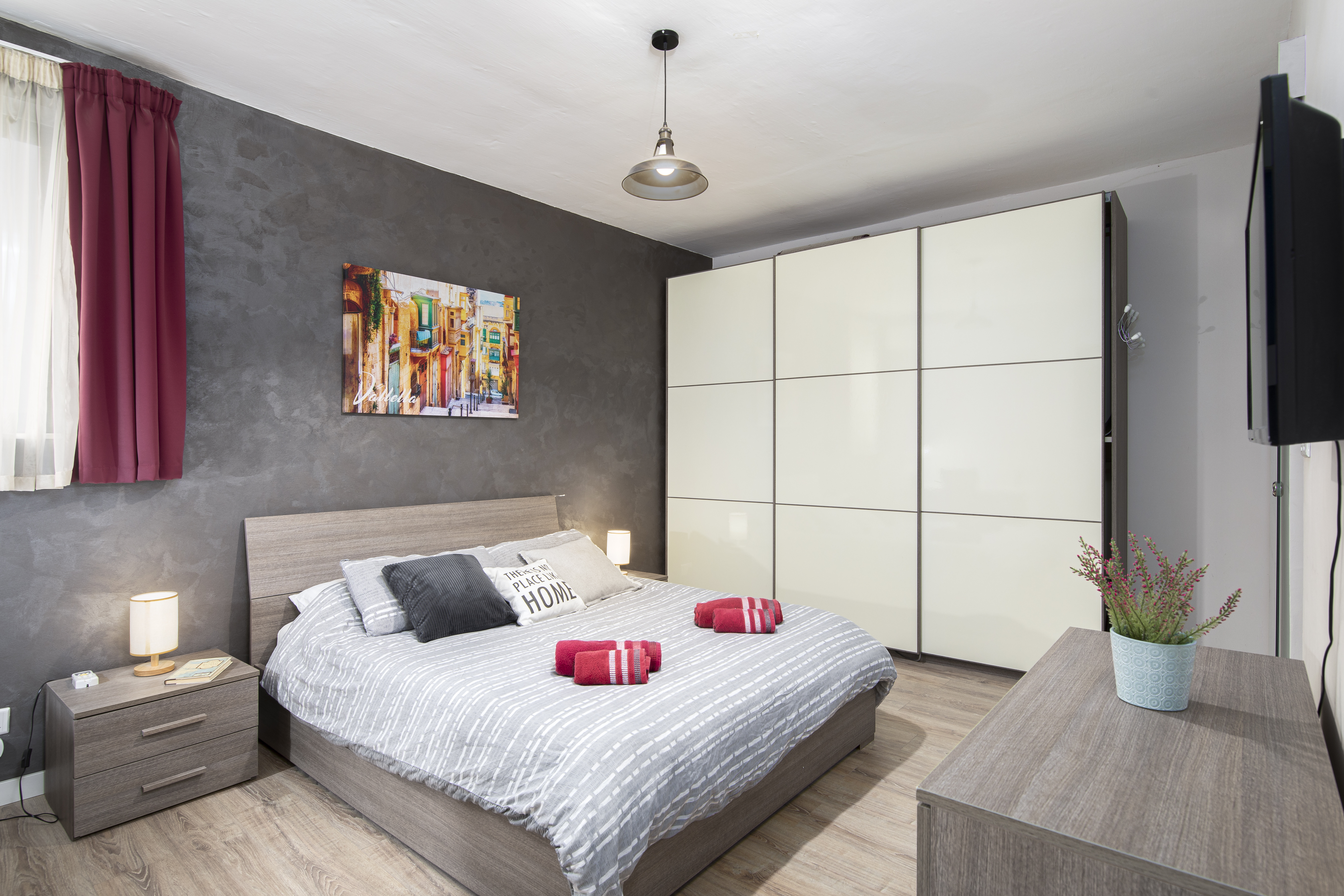 ☆ Spacious Room with Private Bathroom ☆ AC❄ | Lock