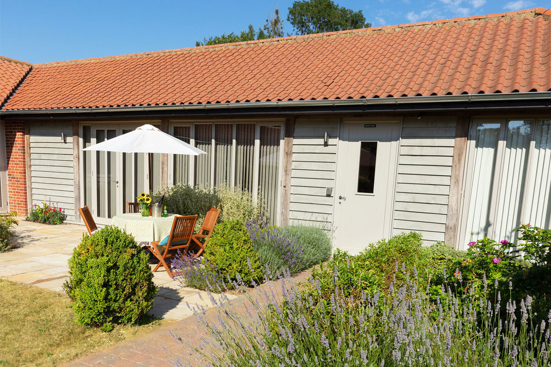 Barn Owl Barn Lackford Lakes Barns Cottages For Rent In Bury Saint Edmunds United Kingdom