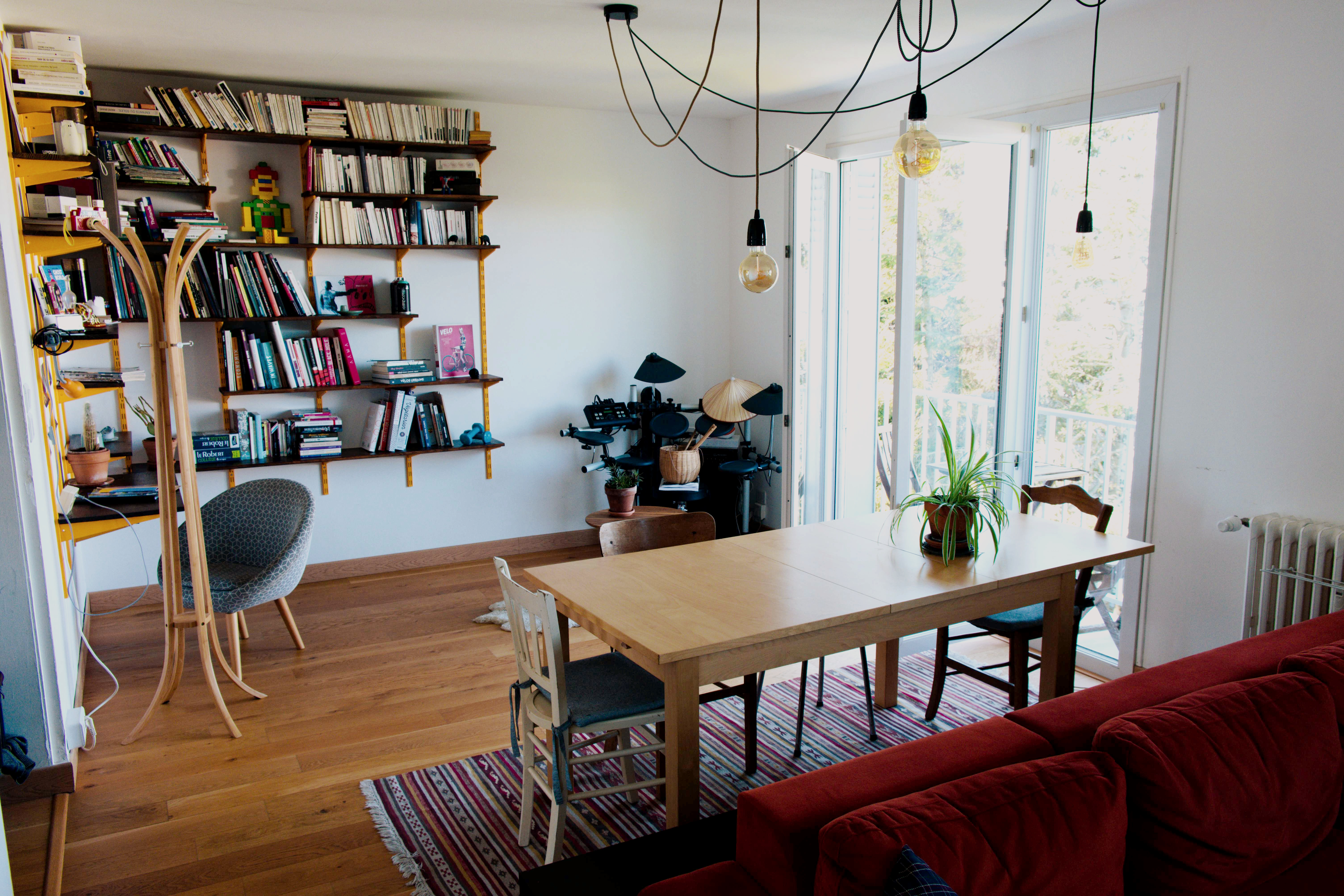 Apartment in quiet and wooded residence