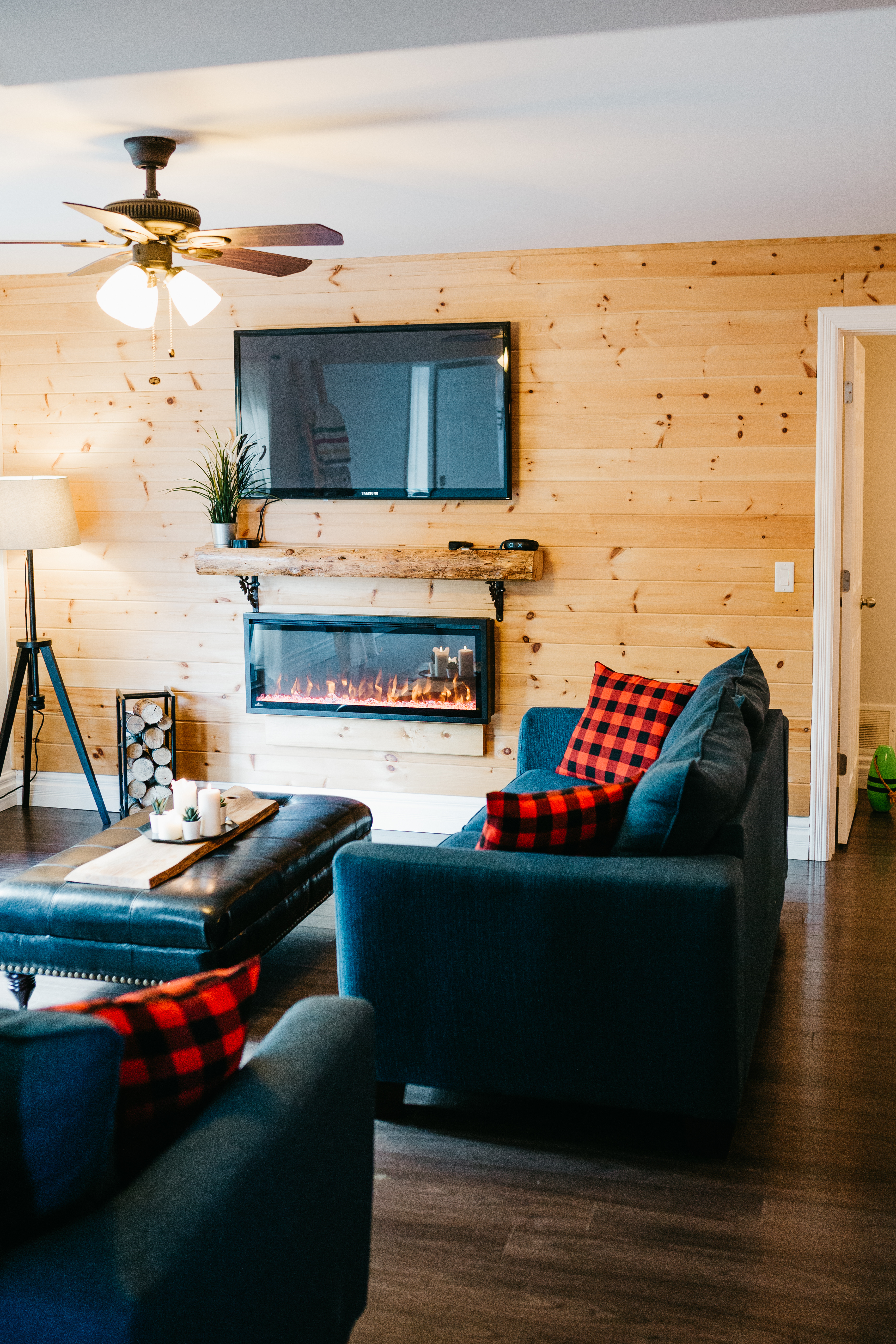 OakLodge | Hot Tub + Spa | Couples Retreat