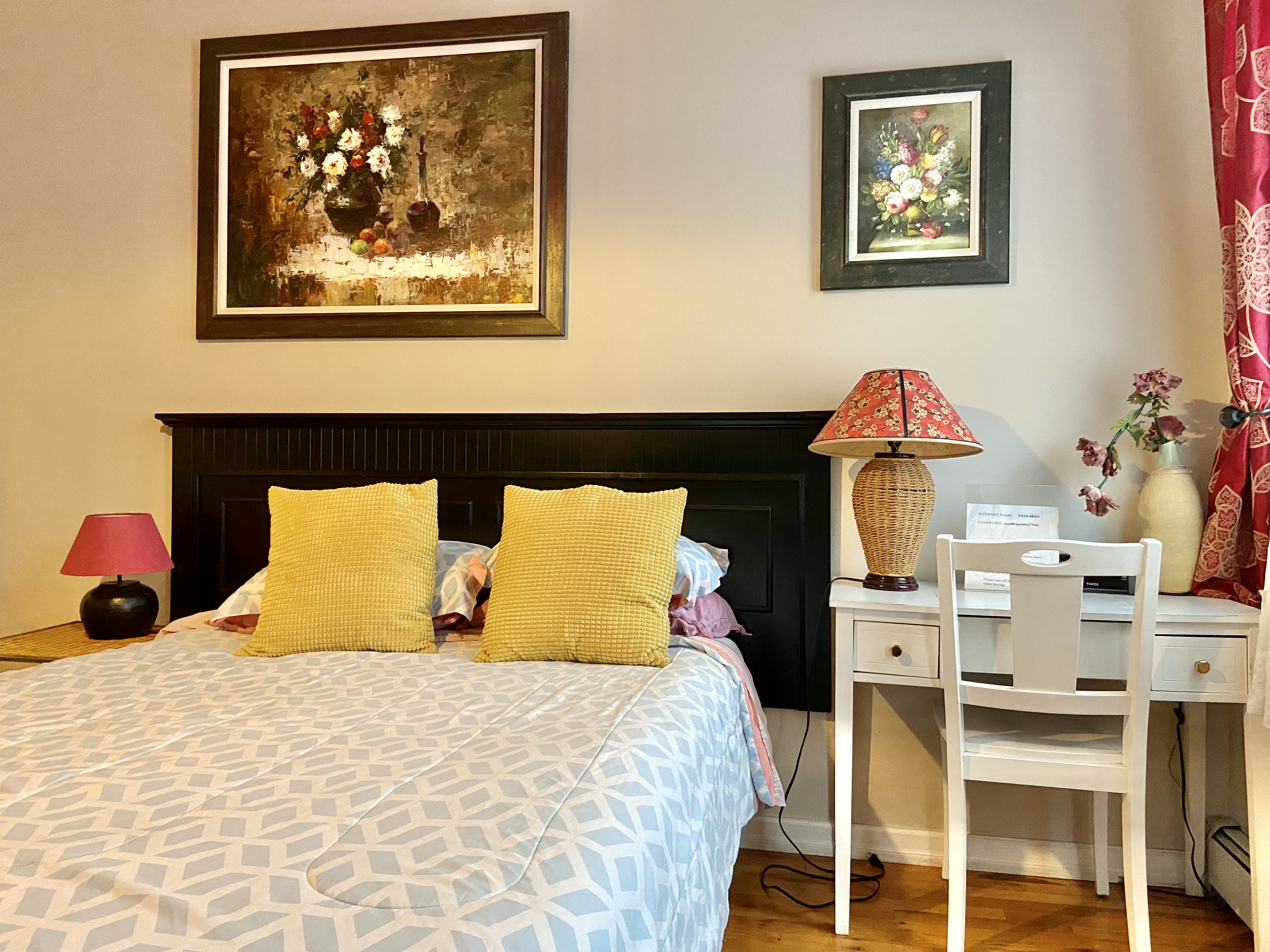 Large Room with private bathroom min to Manhattan in Ward F (councilmember Jermaine D. Robinson), Jersey City