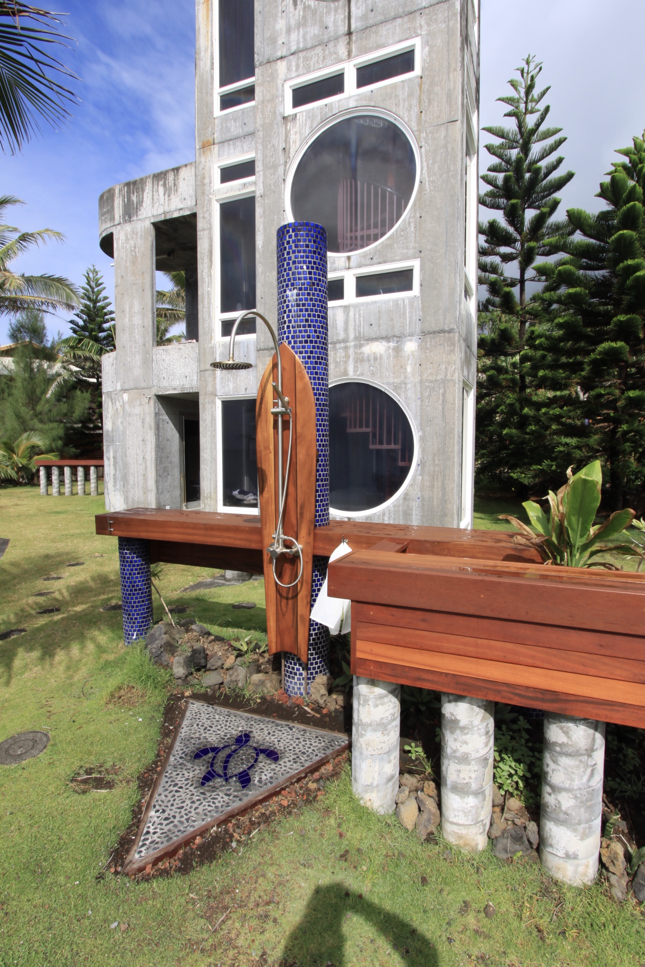 Kehena Beach Ocean Front Cliff House Houses for Rent in Pāhoa, Hawaii