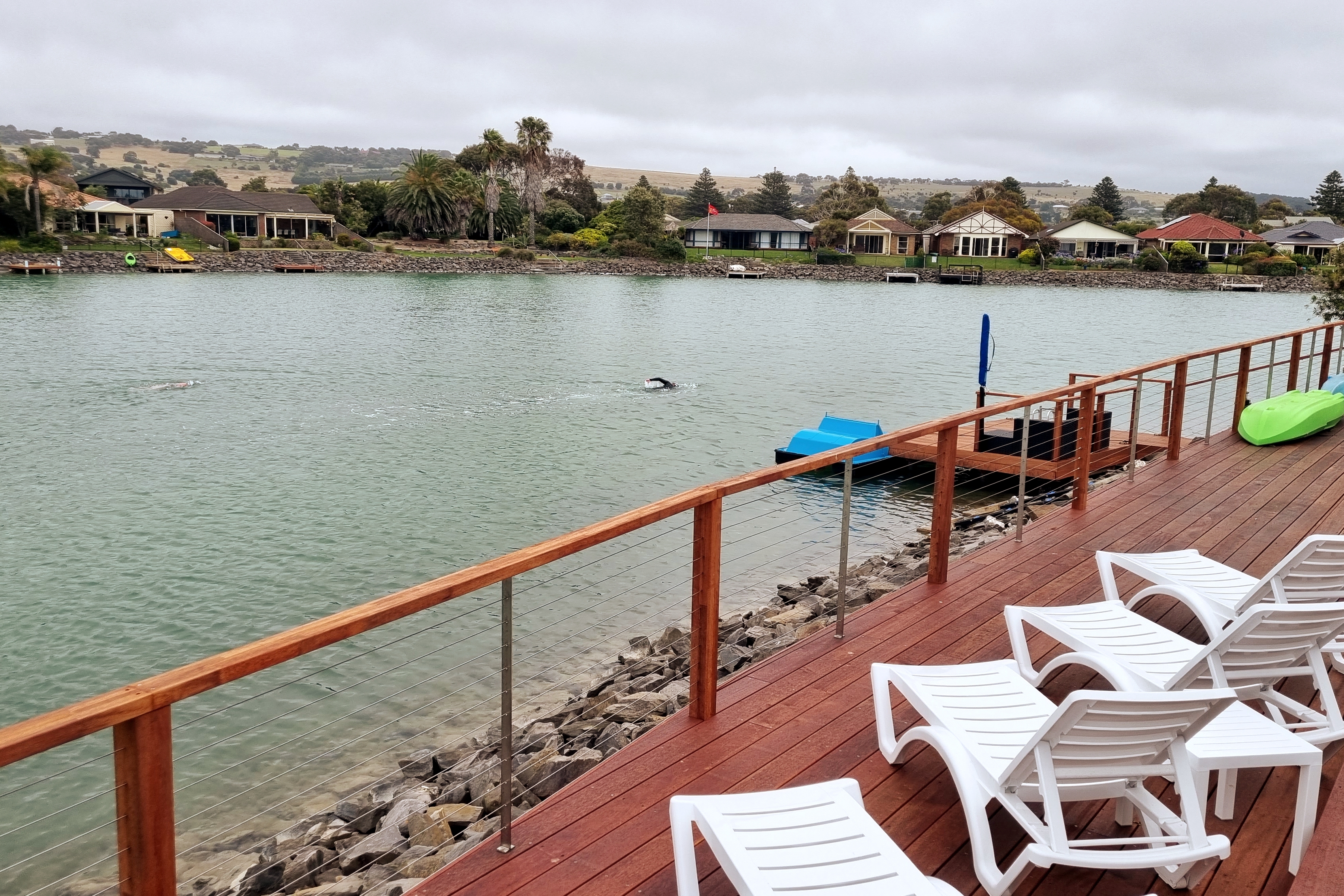 Seas the Day - Lakefront Getaway by the Beach