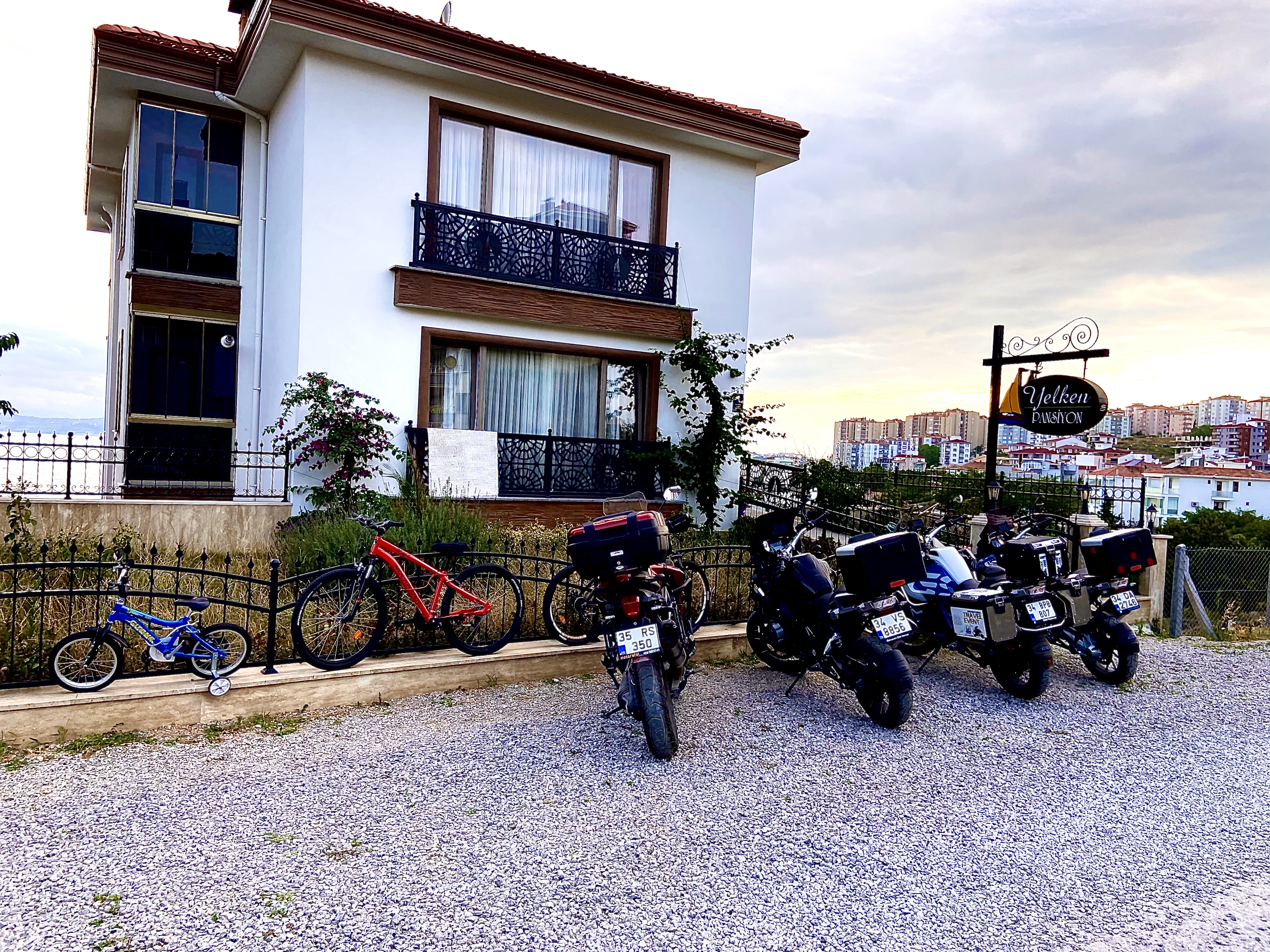 konforlu engelsiz girisli 8 nolu daire sinop sehrinde kiralik hizmet sunulan daireler sinop turkiye