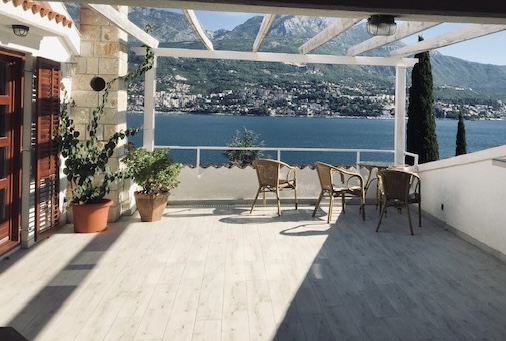 ZAZENDA HOUSE ROOFTOP I