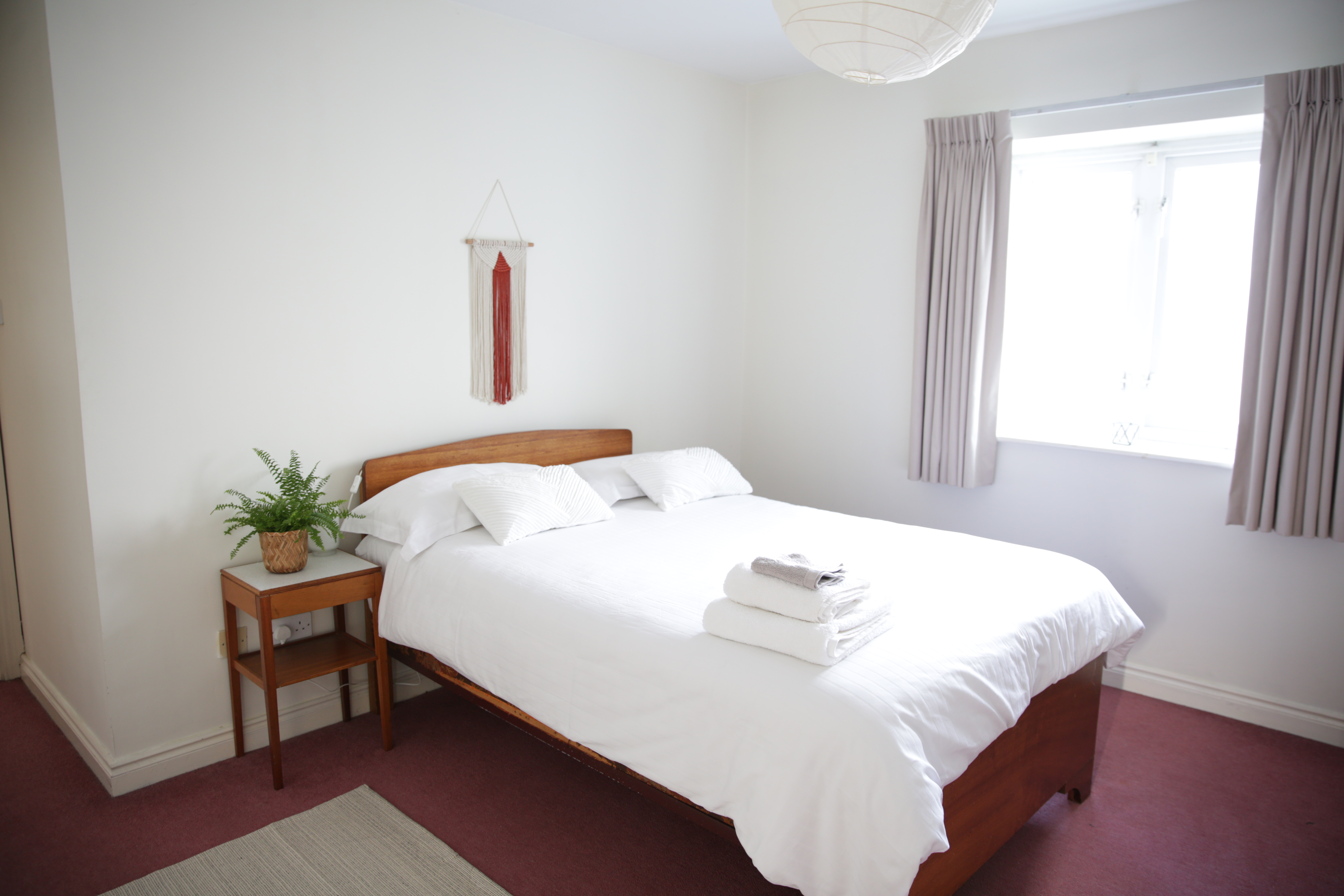Basic en-suite room in Dublin South City