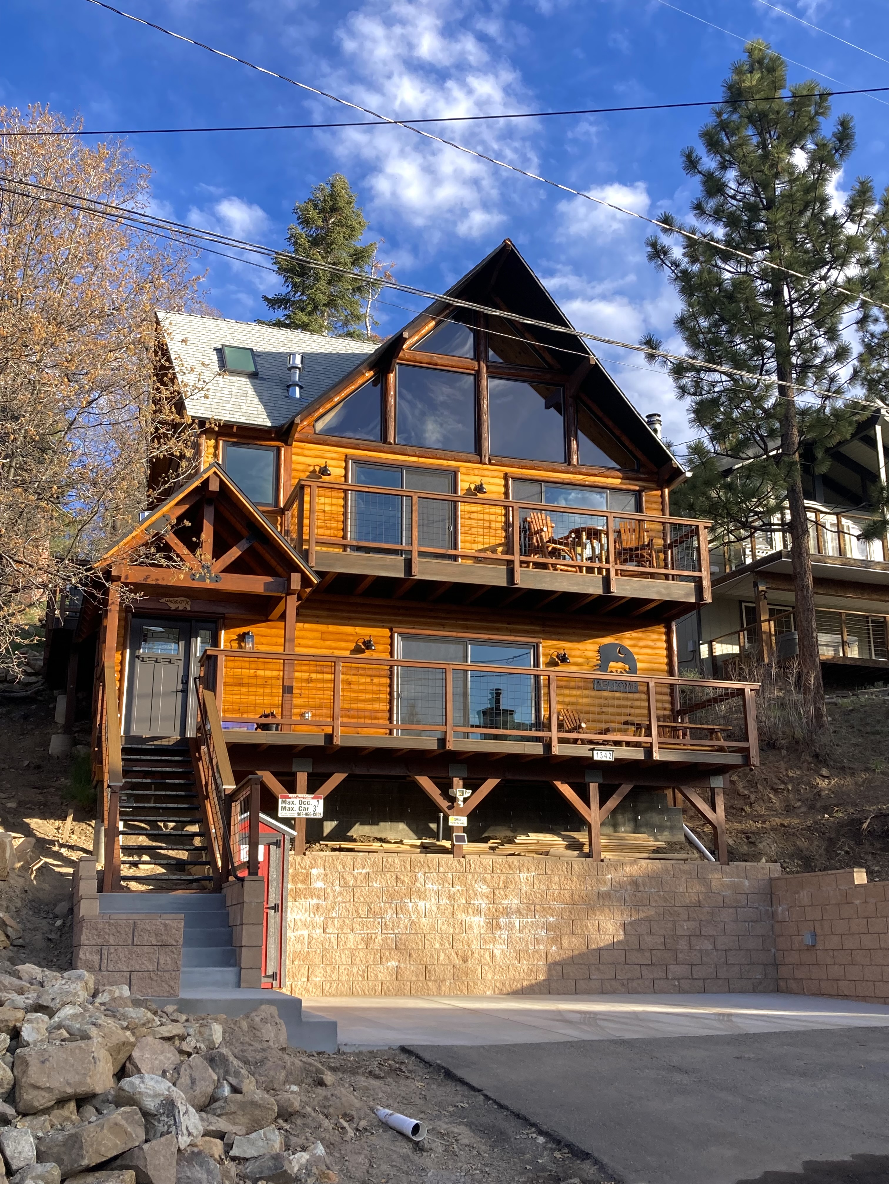 Walk to Ski Resort, Hiking/MTB Trails, Views