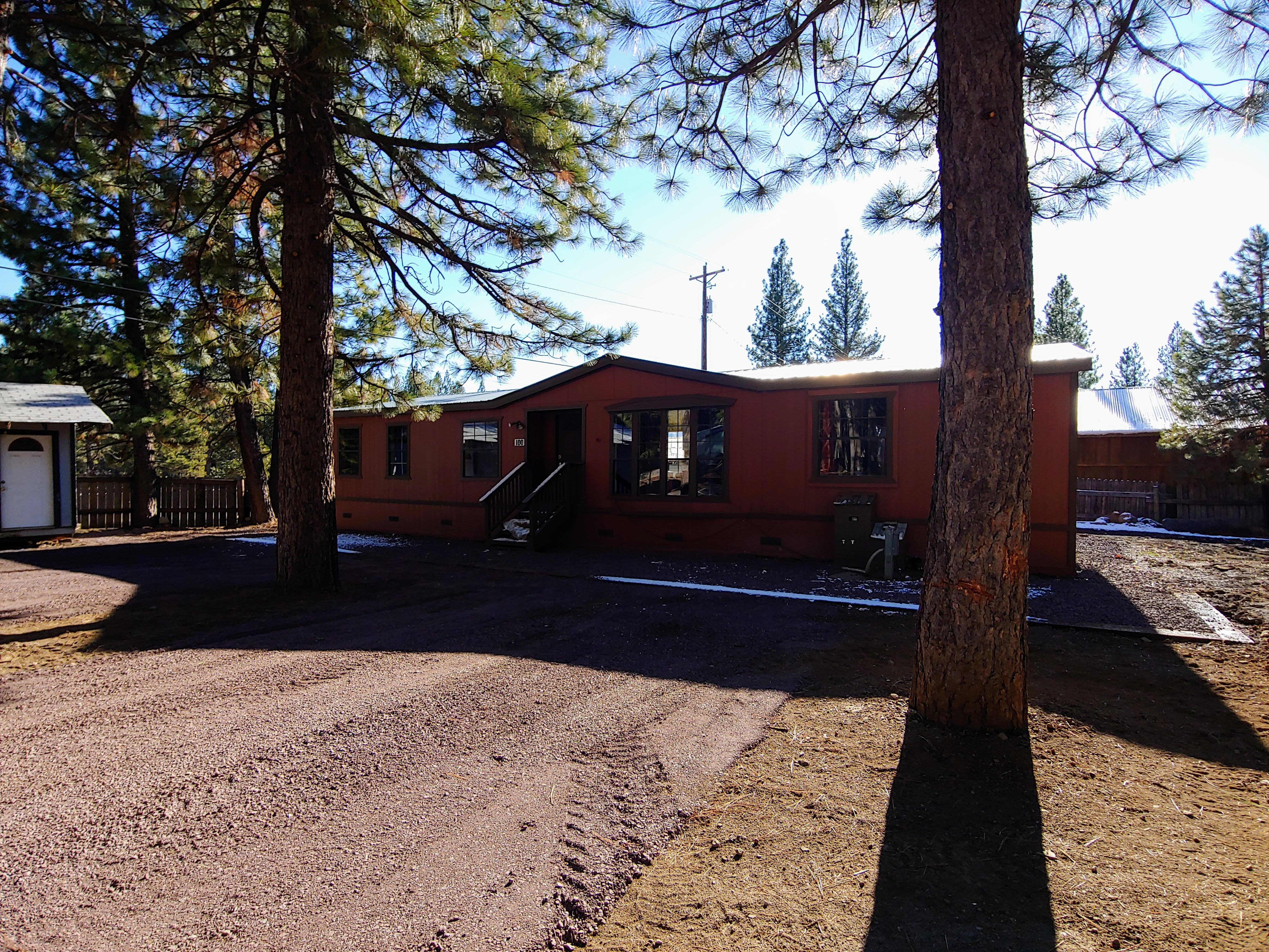 Dyer Mountain View Cabin at Lassen West Village