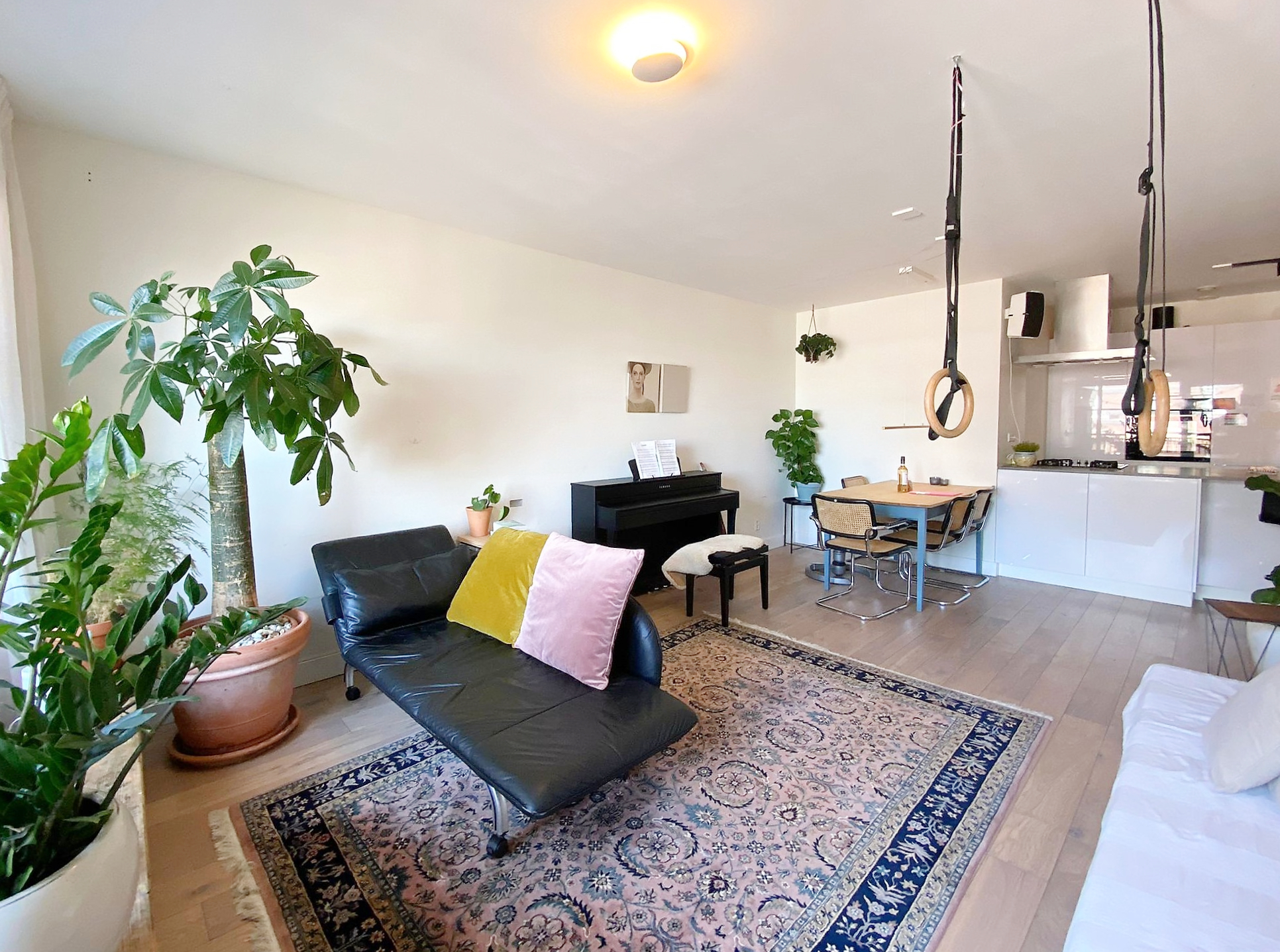COSY | MODERN | BALCONY | CLEAN | FEEL @ HOME — Amsterdam stay