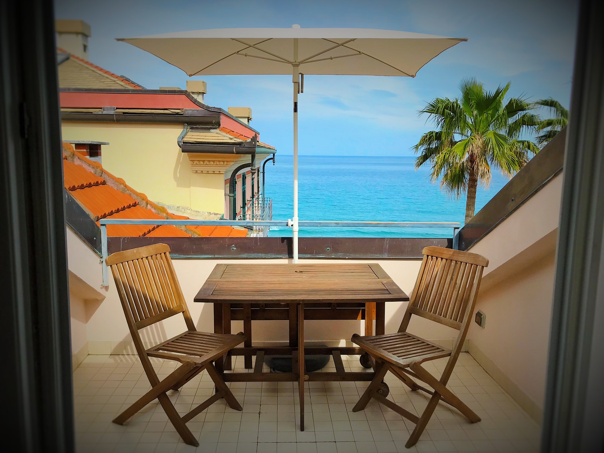 Accommodation sea view in Laigueglia