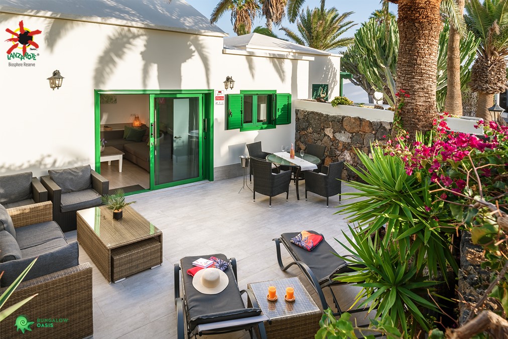 Exclusive Bungalow Oasis w/Terrace, Beach Nearby