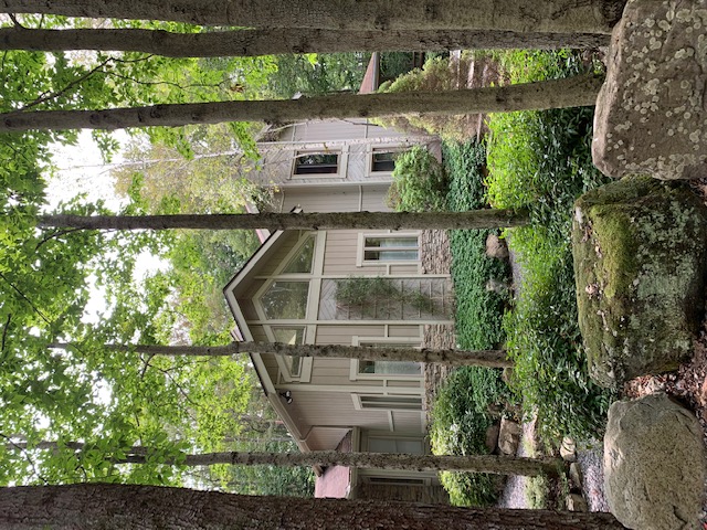 Beautiful home with Ping Pong Room, Hot Tub Room!