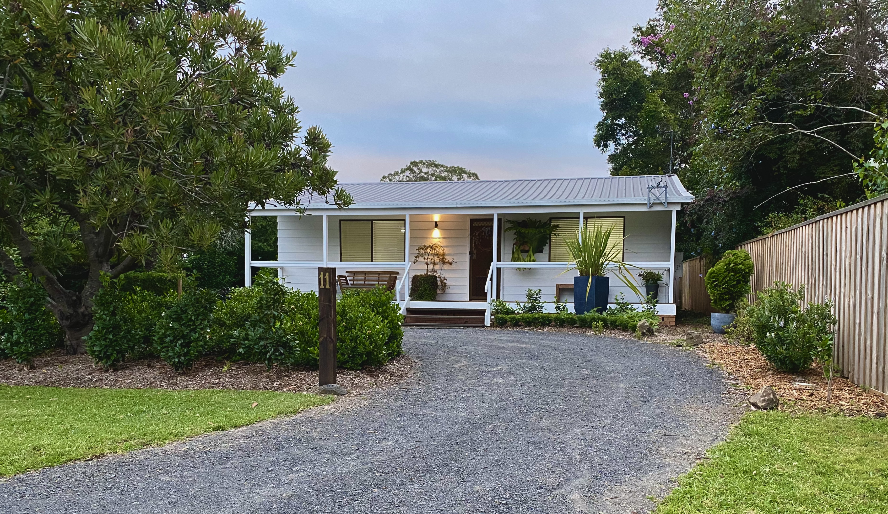Eddy's at Berry -Easy flat stroll to shops & cafes