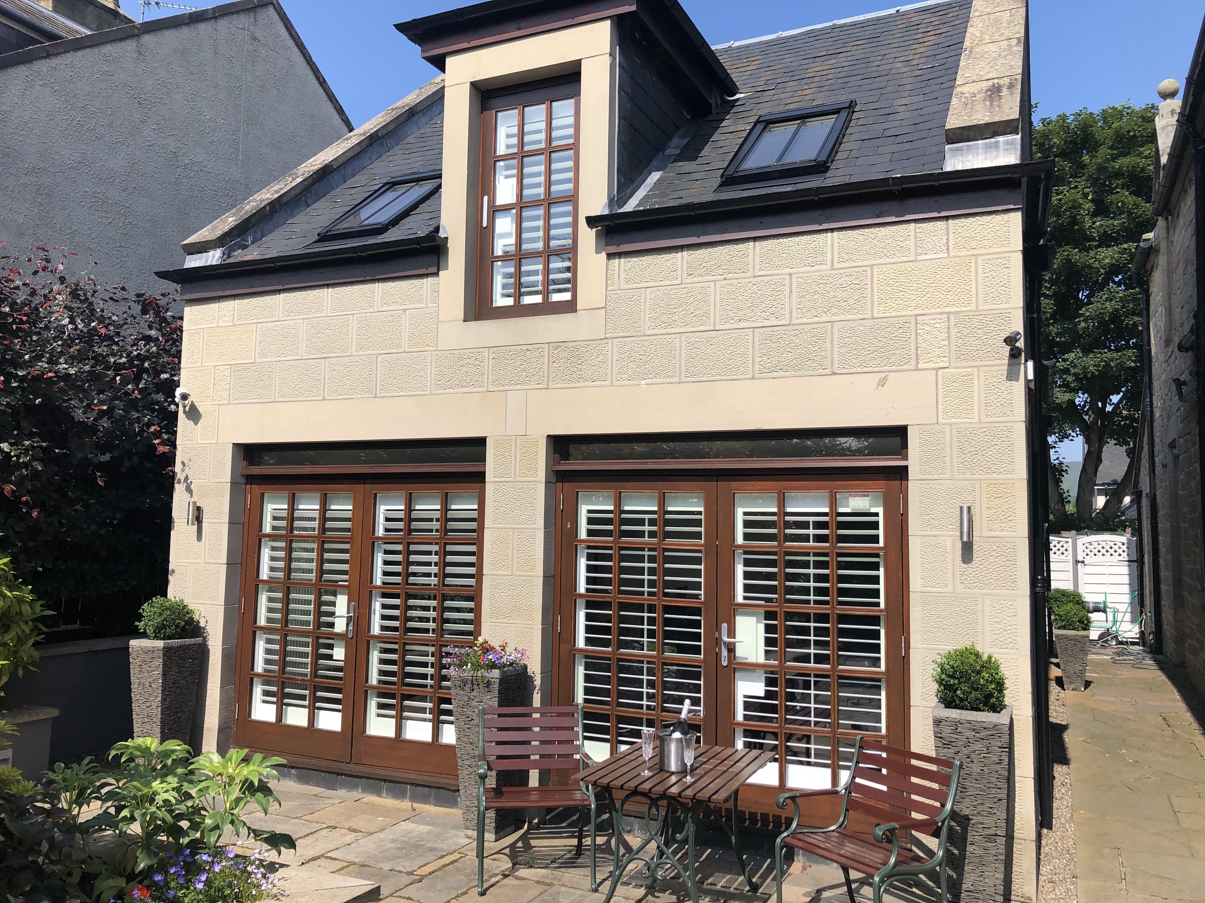 Roslin Self Catering