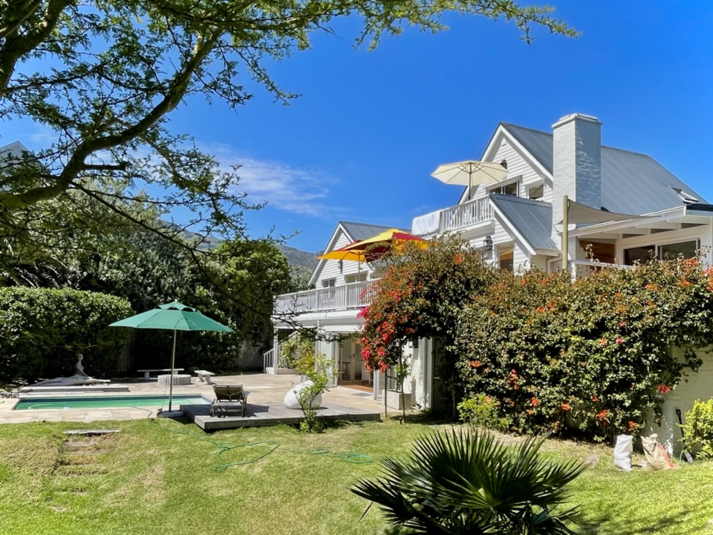 Beachhouse, Noordhoek, Chapmans Peak, Solarstrom in Ward 69, Cape Town