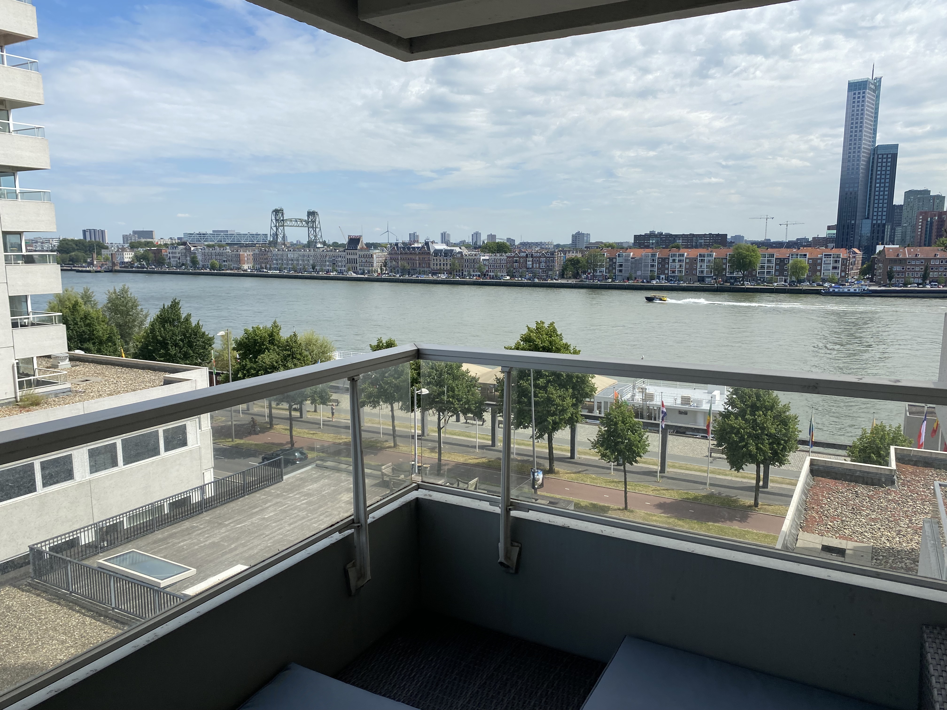 Cosy room in the city center — Rotterdam stay