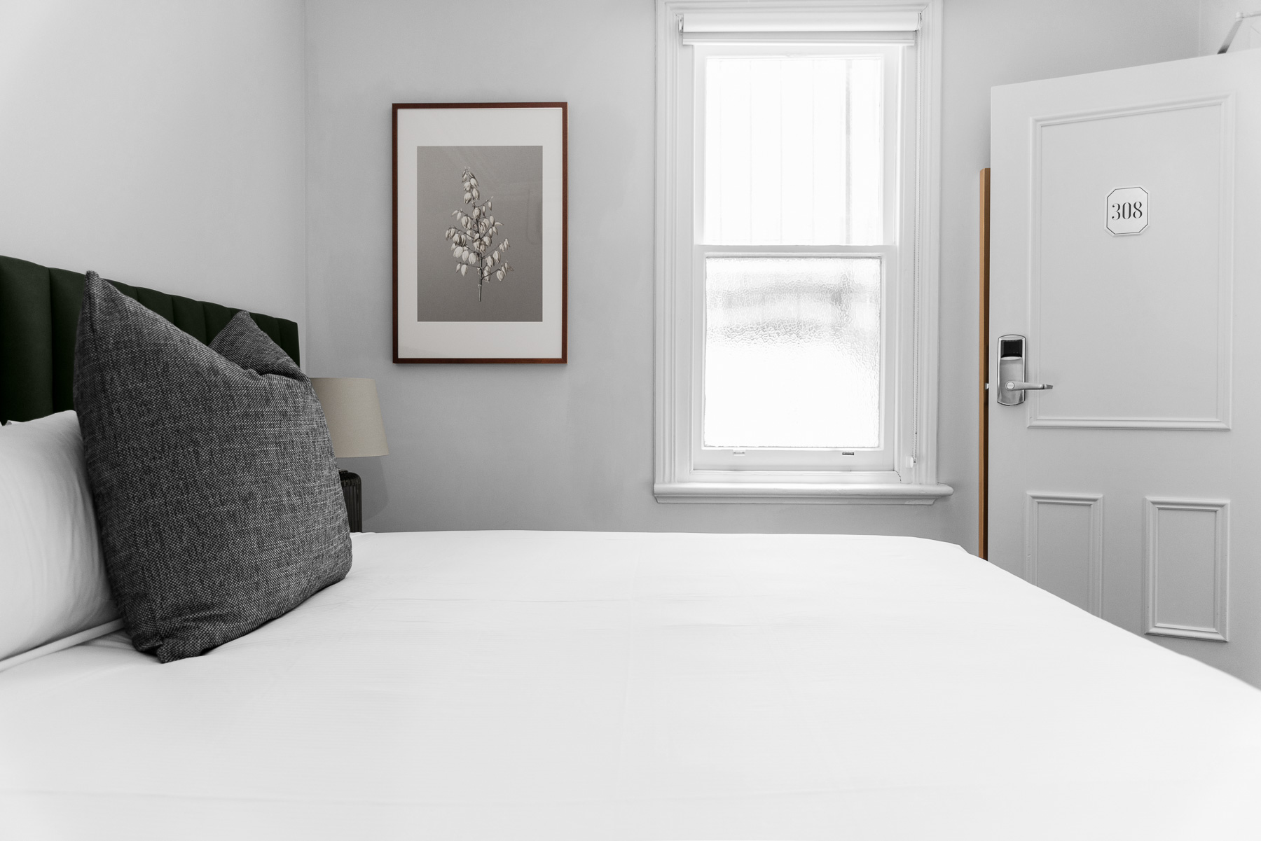 Compact Double - Hotel Challis Potts Point