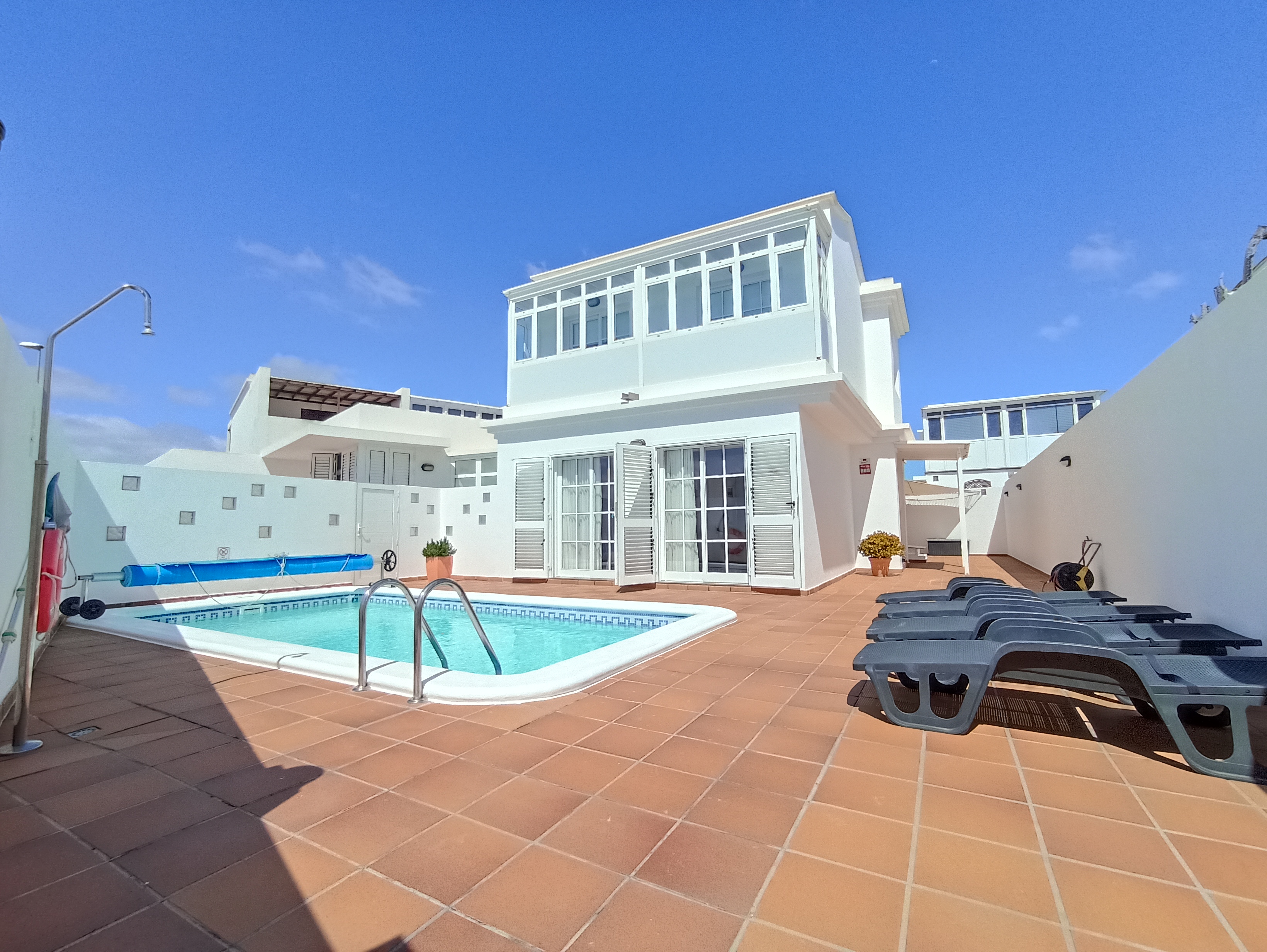 CENTRAL HOUSE IN TIAS WITH PRIVATE POOL