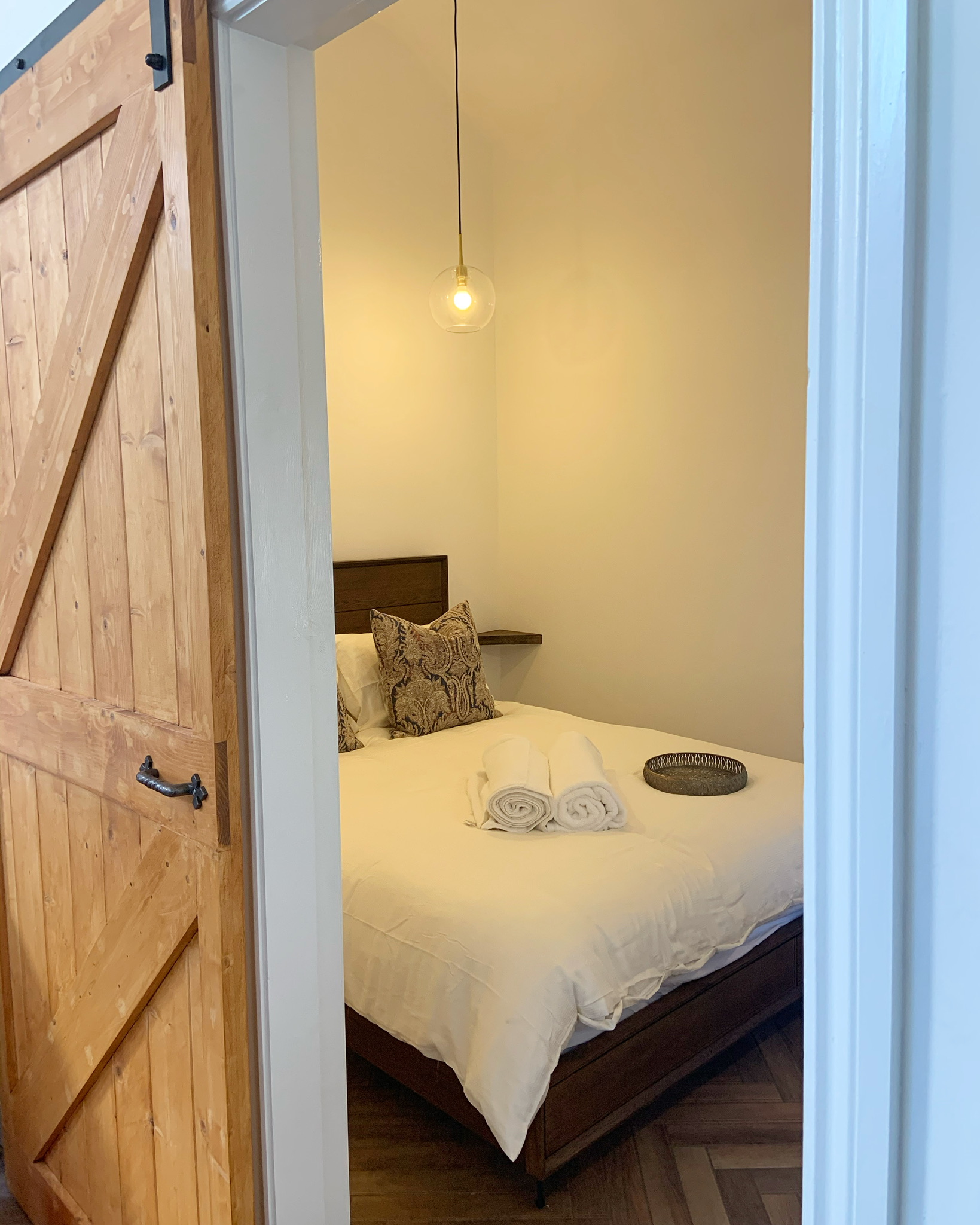 Tessa's Gatelodge at Galtee Escape Houses for Rent in Mitchelstown, County Limerick, Ireland