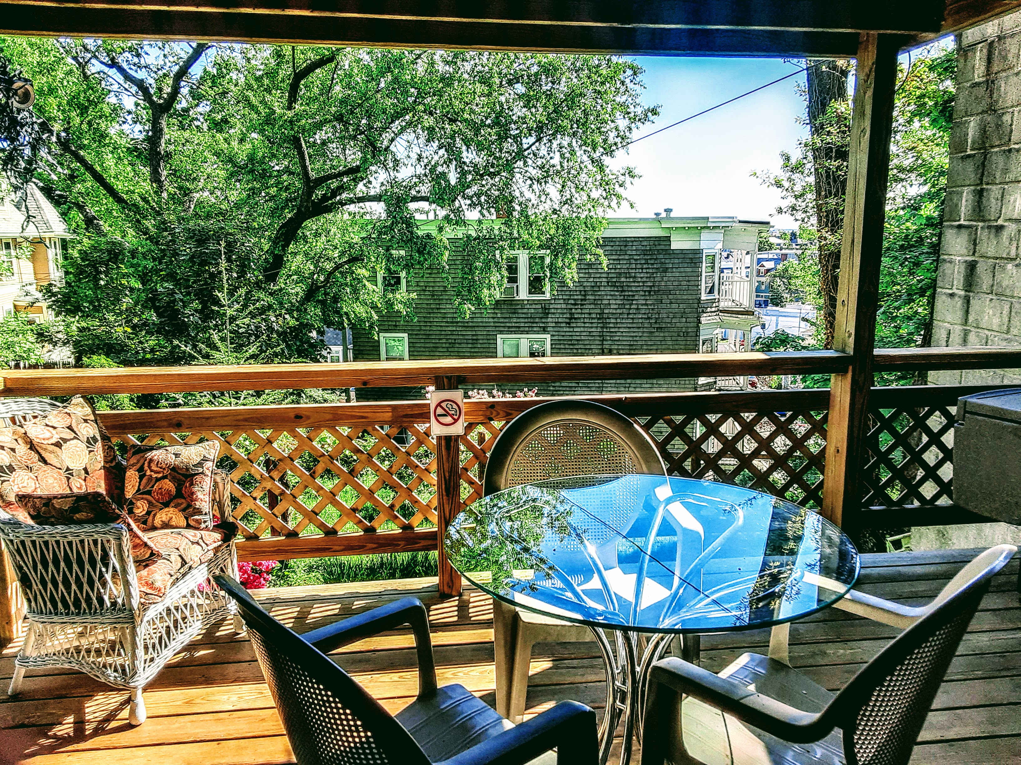 Garden Suite near subway, beach