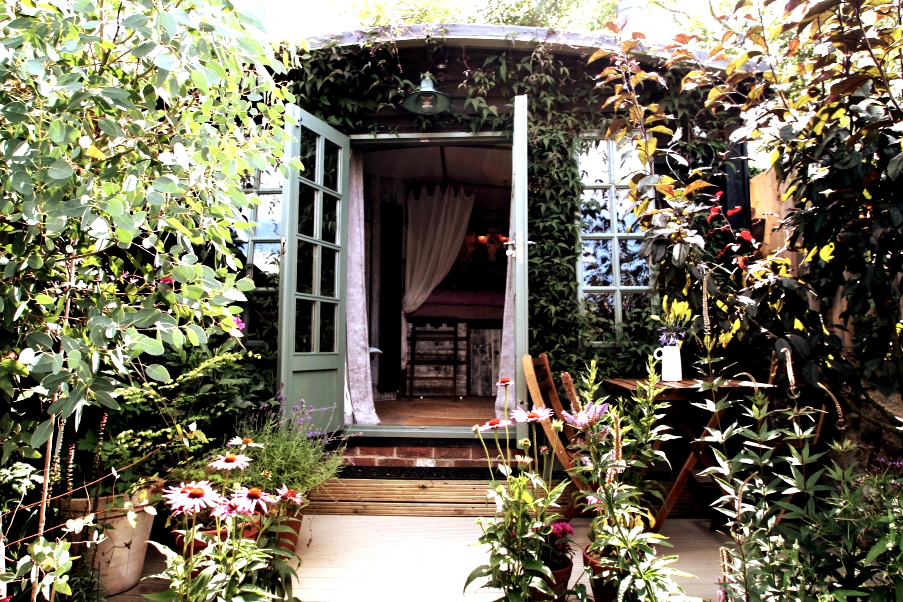 Romantic Garden Cabin in the Heart of Lewes