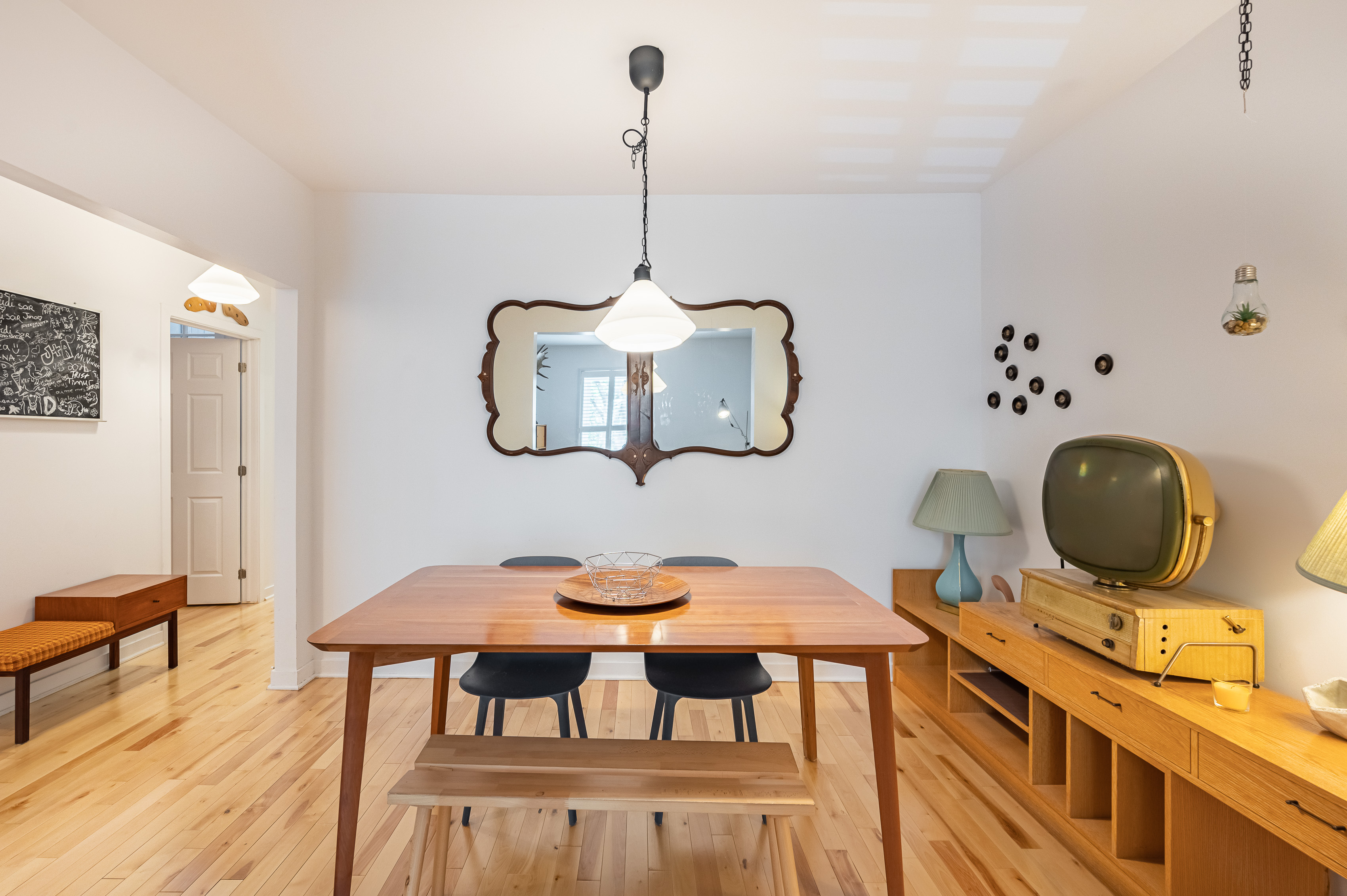 Appt lumineux (Le Robin) - Plateau Mont Royal