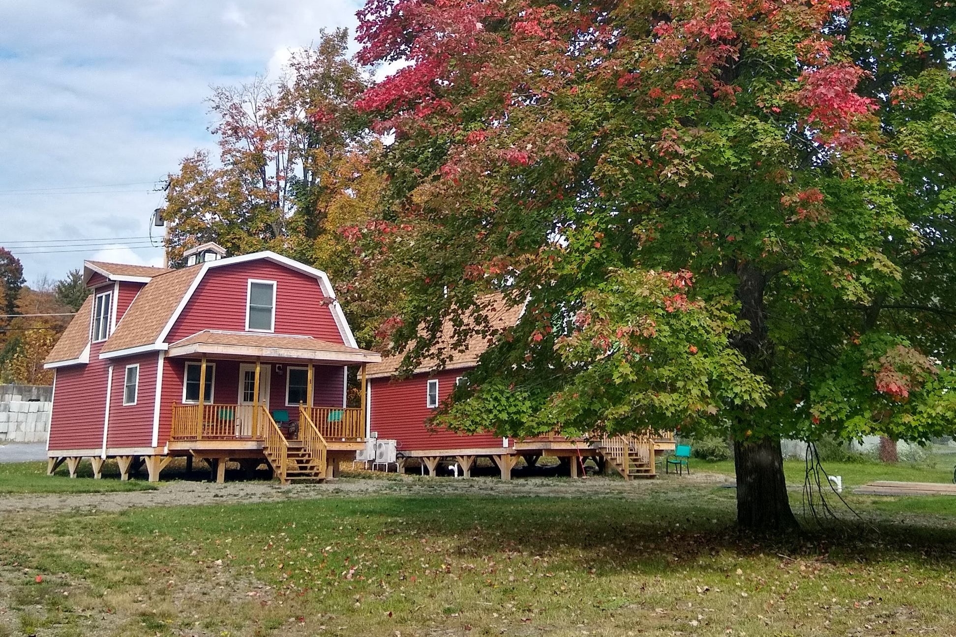 Newly built Cottage #2!  4 bedrooms, large yard!