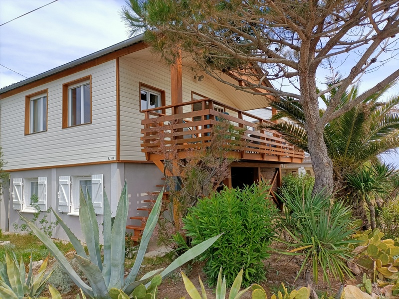 GRUISSAN BEACH EXCEPTIONAL CHALET