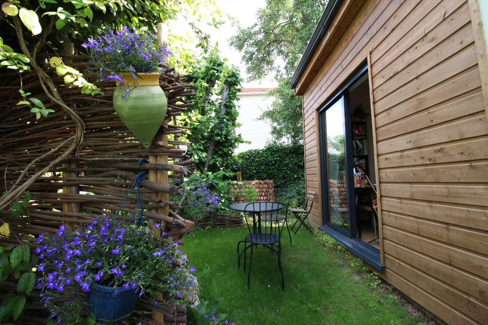 Loft+breakfast with garden