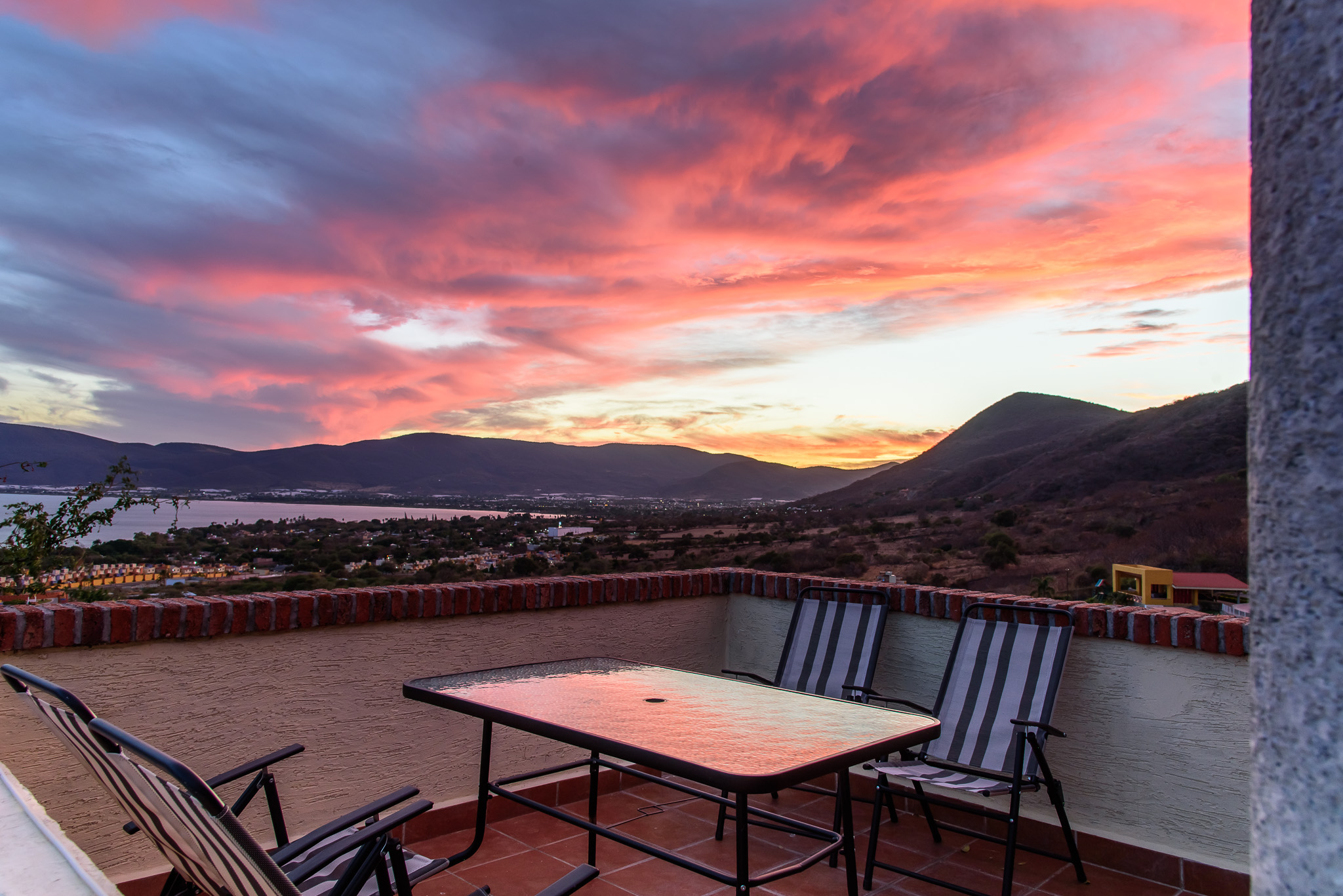 Lago de chapala, vista panorámica Houses for Rent in Chantepec