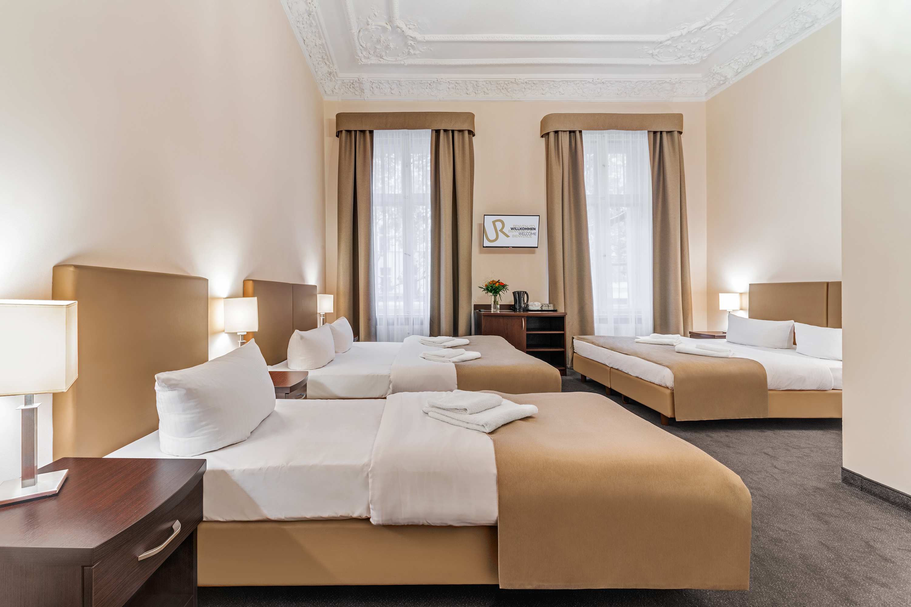 Fünfbettzimmer am Kurfürstendamm