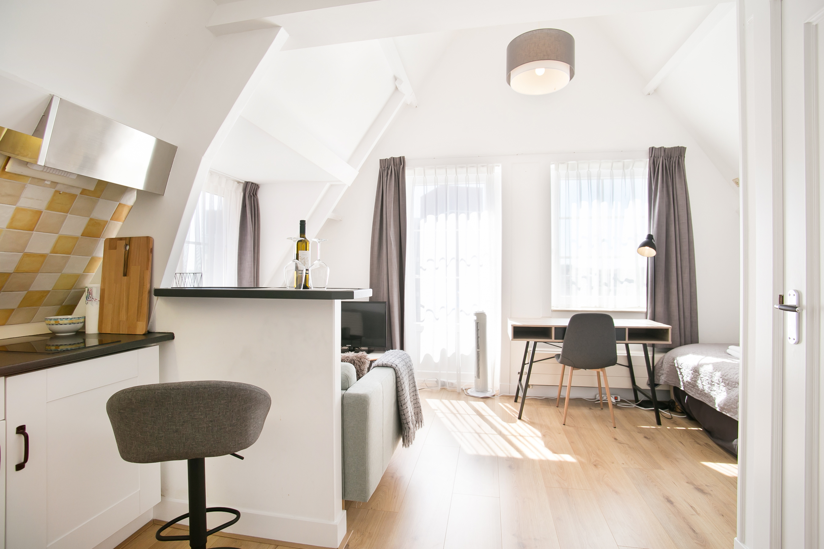 newly renovated studio near beach — The Hague stay